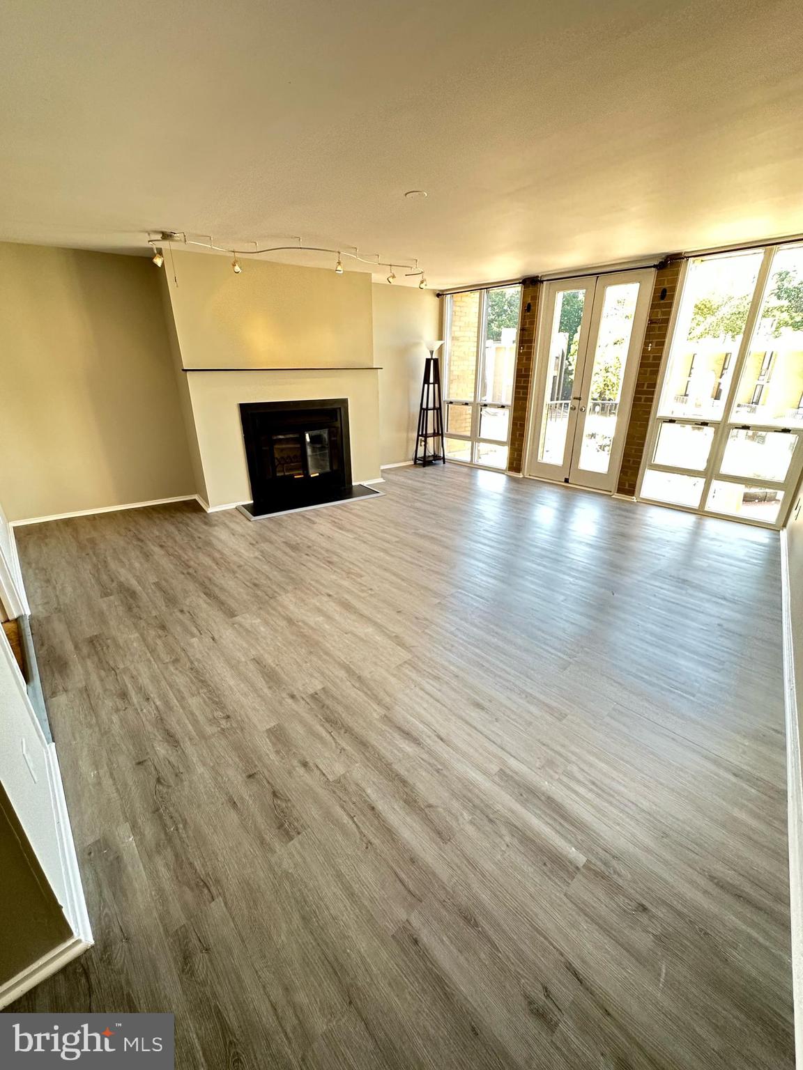 LAKE ANNE OF RESTON - Residential Lease