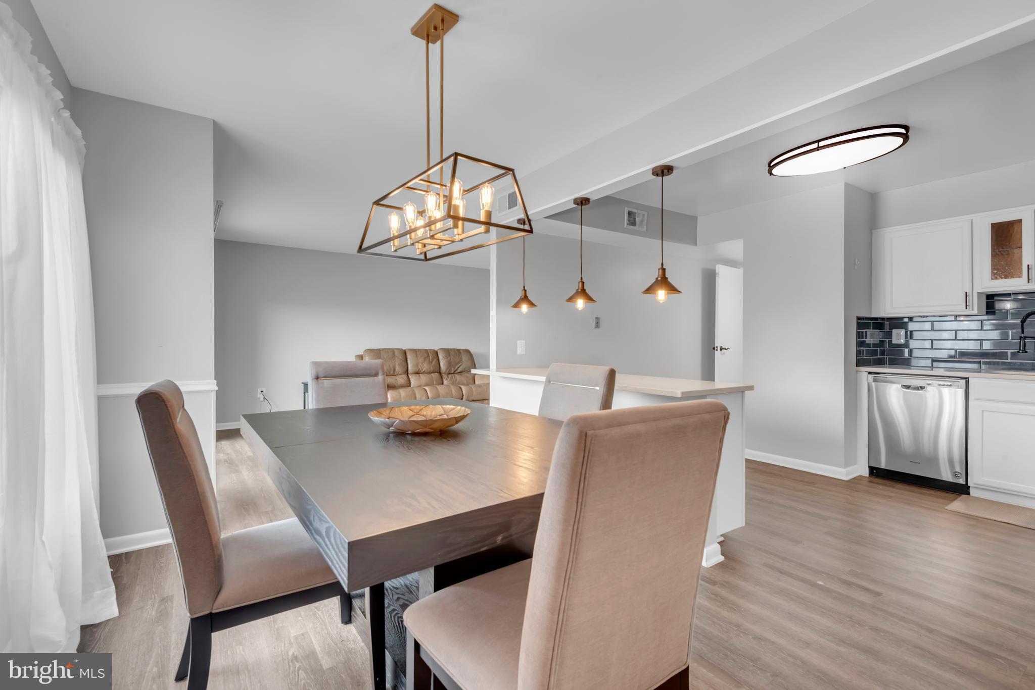 HUNTING RIDGE CONDOMINIUM - Residential