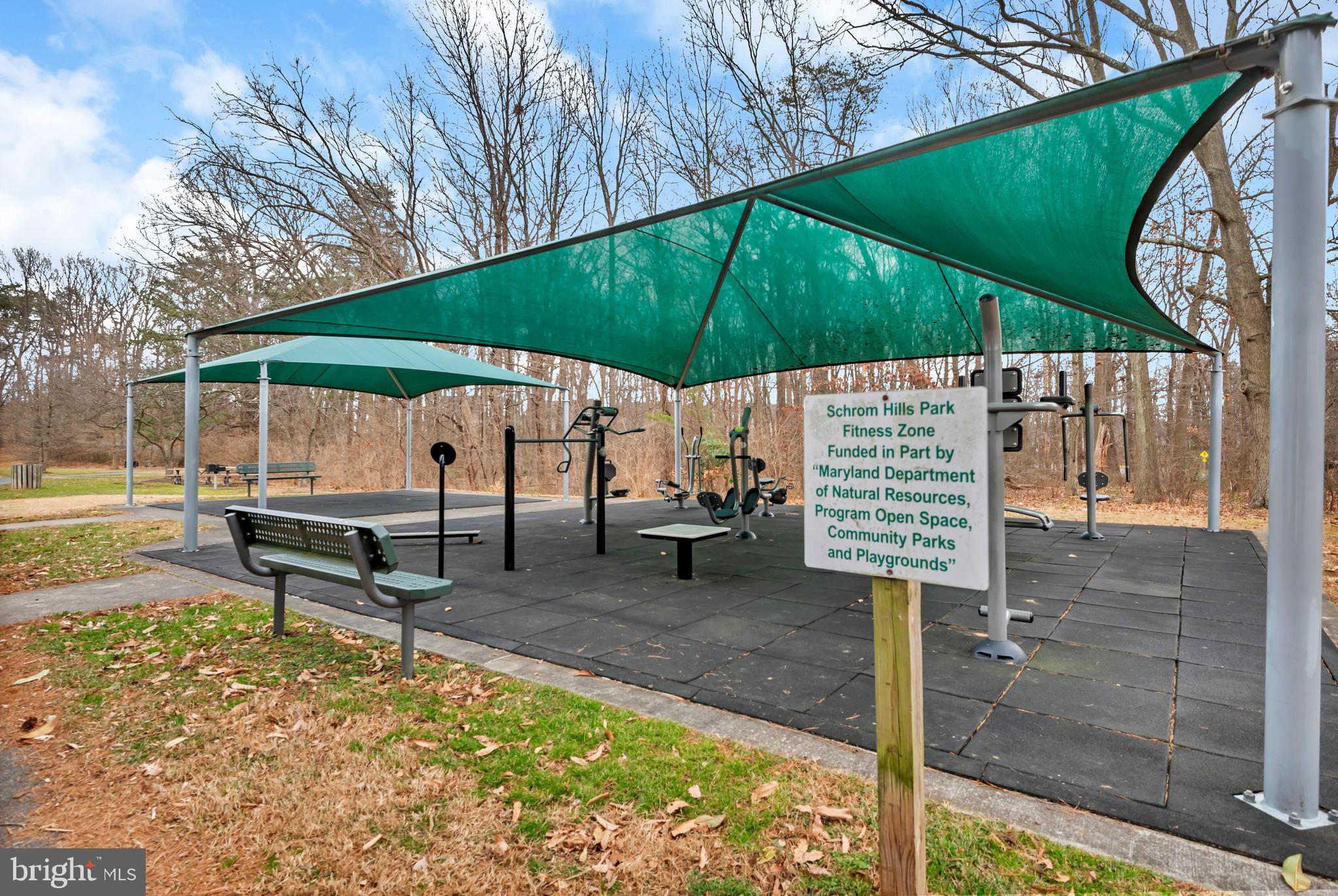 HUNTING RIDGE CONDOMINIUM - Residential