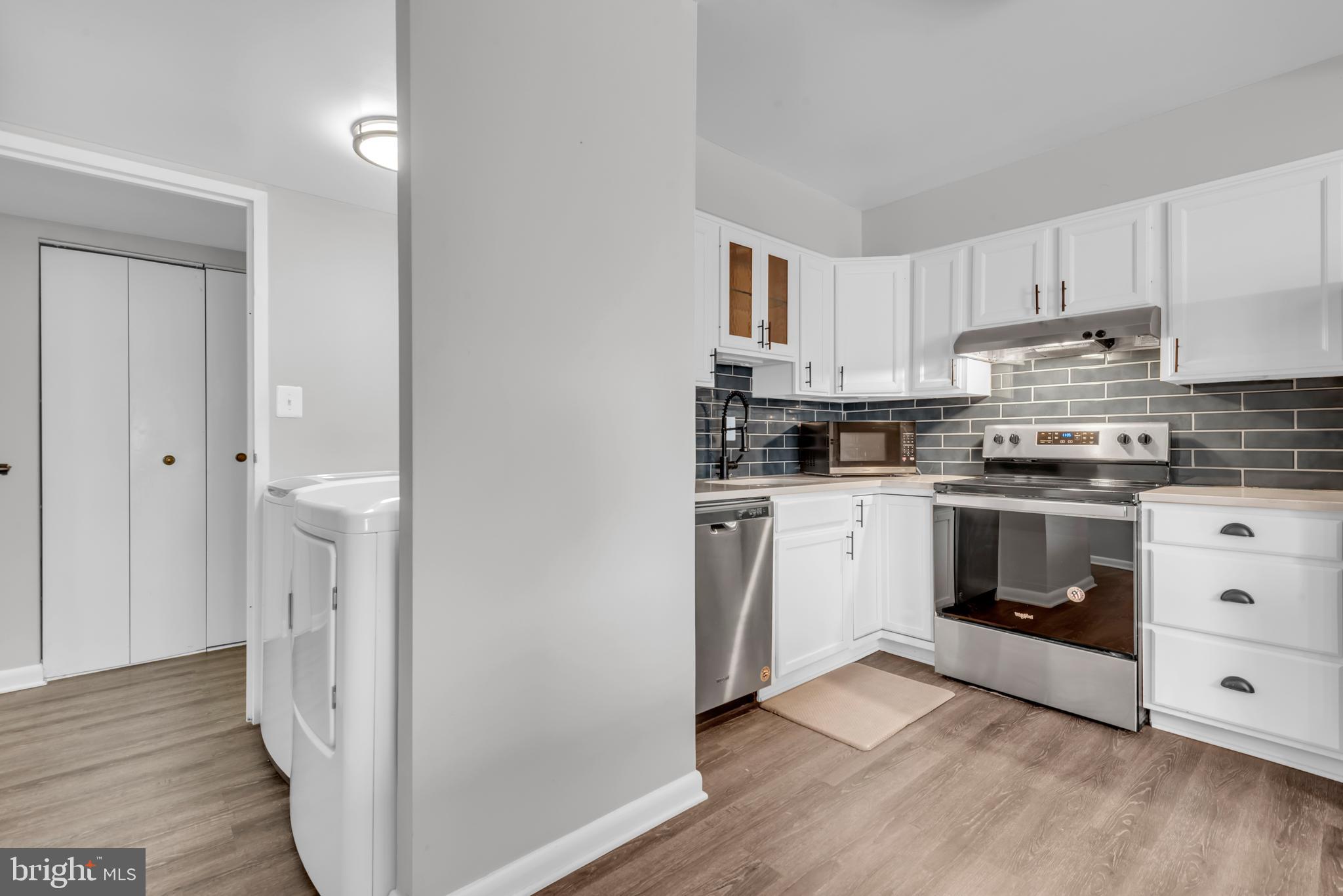 HUNTING RIDGE CONDOMINIUM - Residential