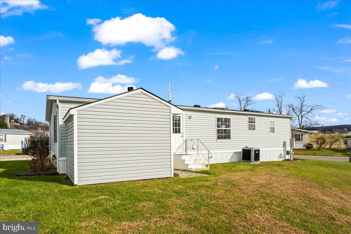 SUNSET ESTATES MHP - Residential