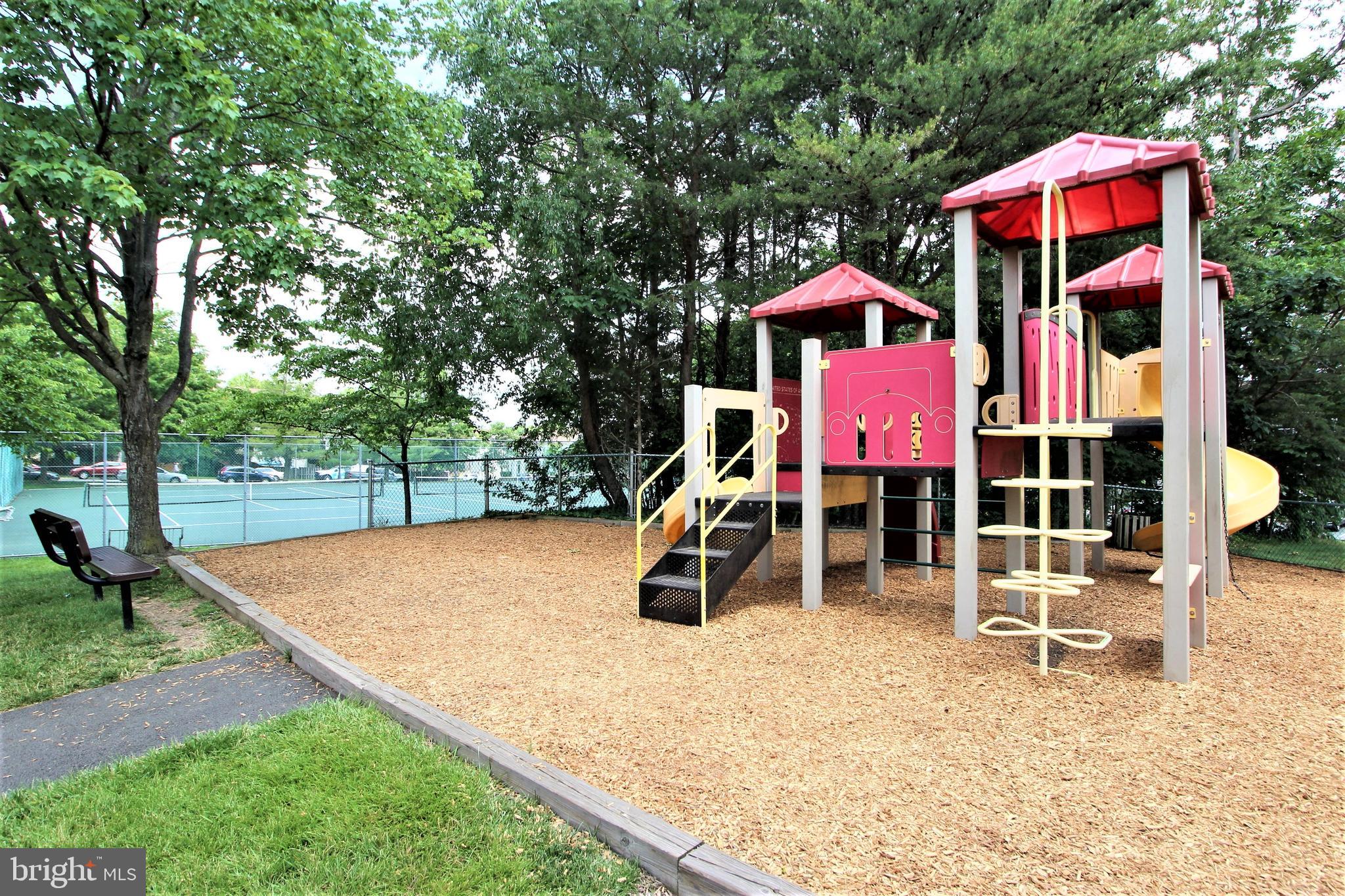 MADISON RIDGE - Residential