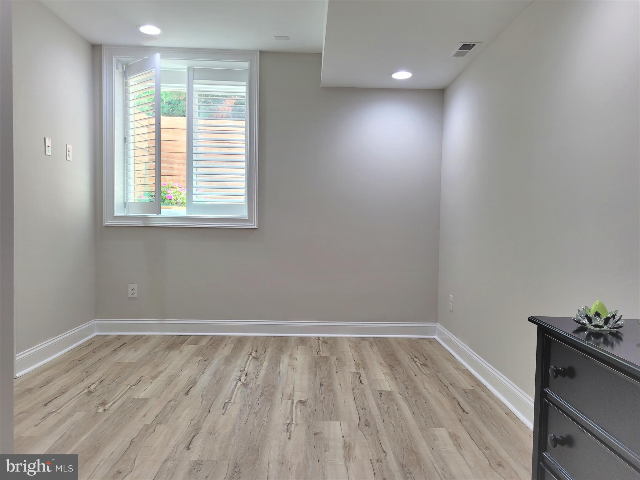 WEATHERFIELD - Residential