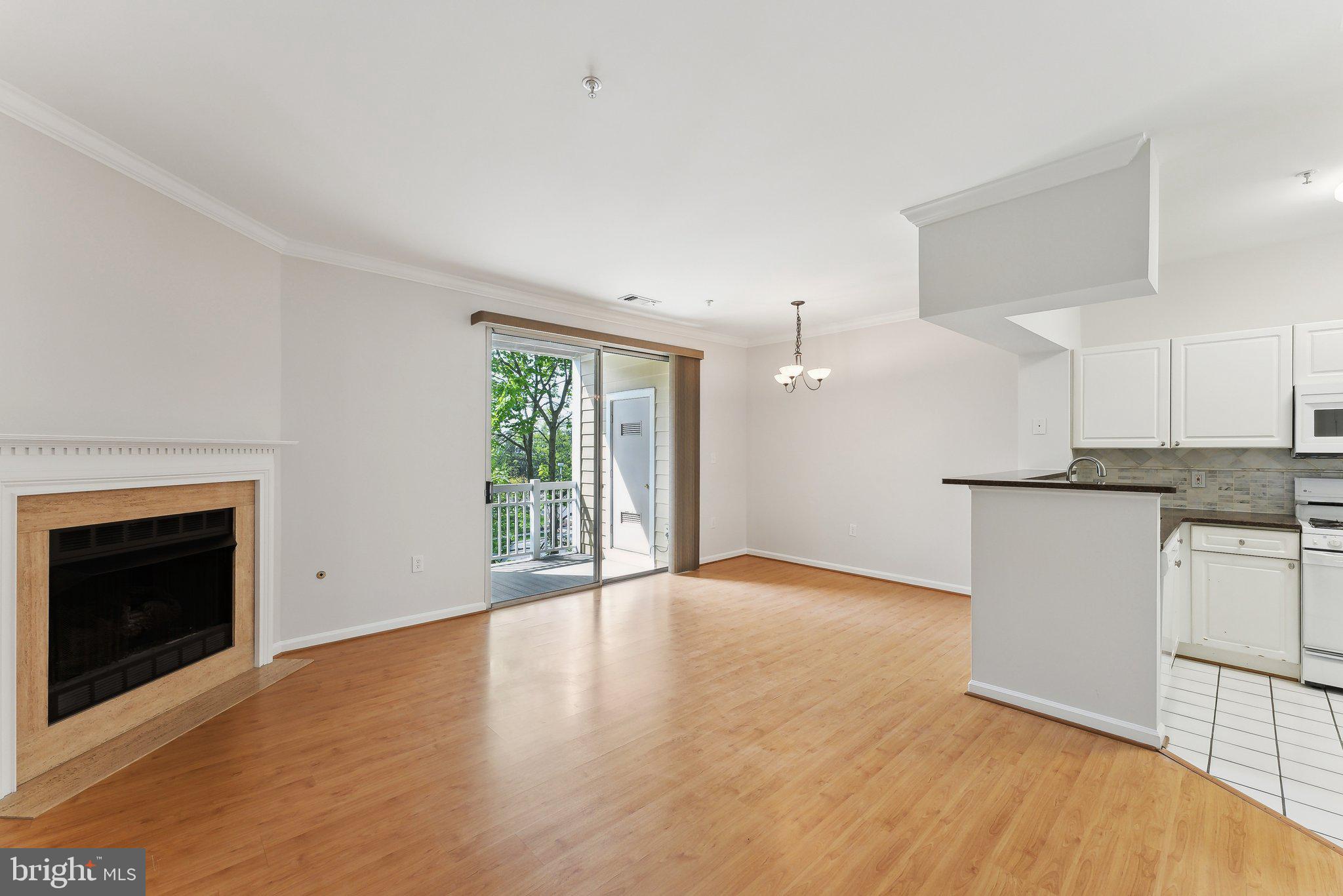 2103 HIGHCOURT LANE 303