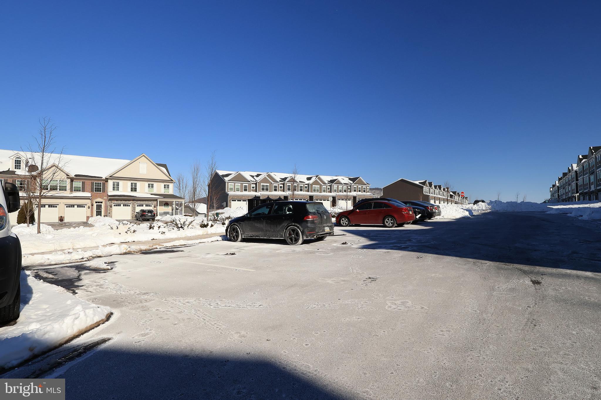 CANTERBURY RIDGE - Residential