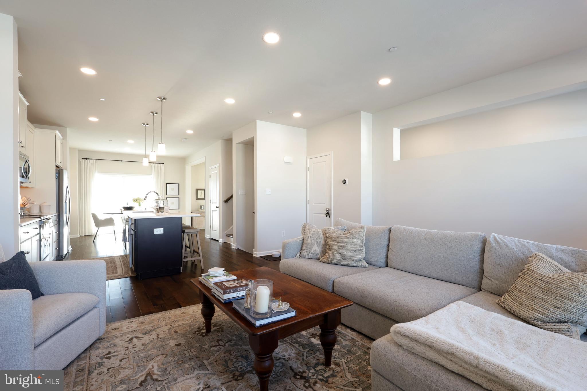 CANTERBURY RIDGE - Residential