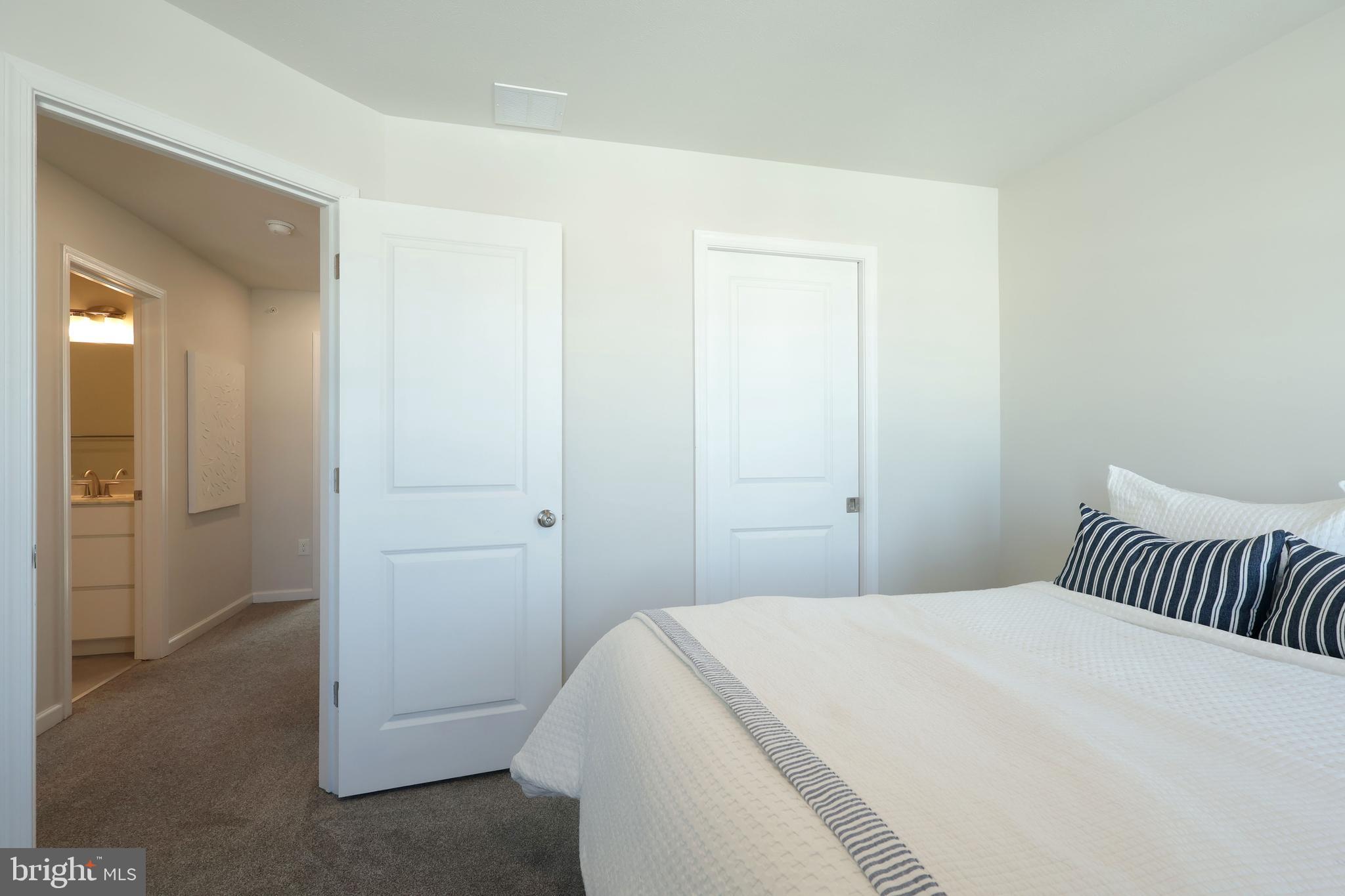 CANTERBURY RIDGE - Residential