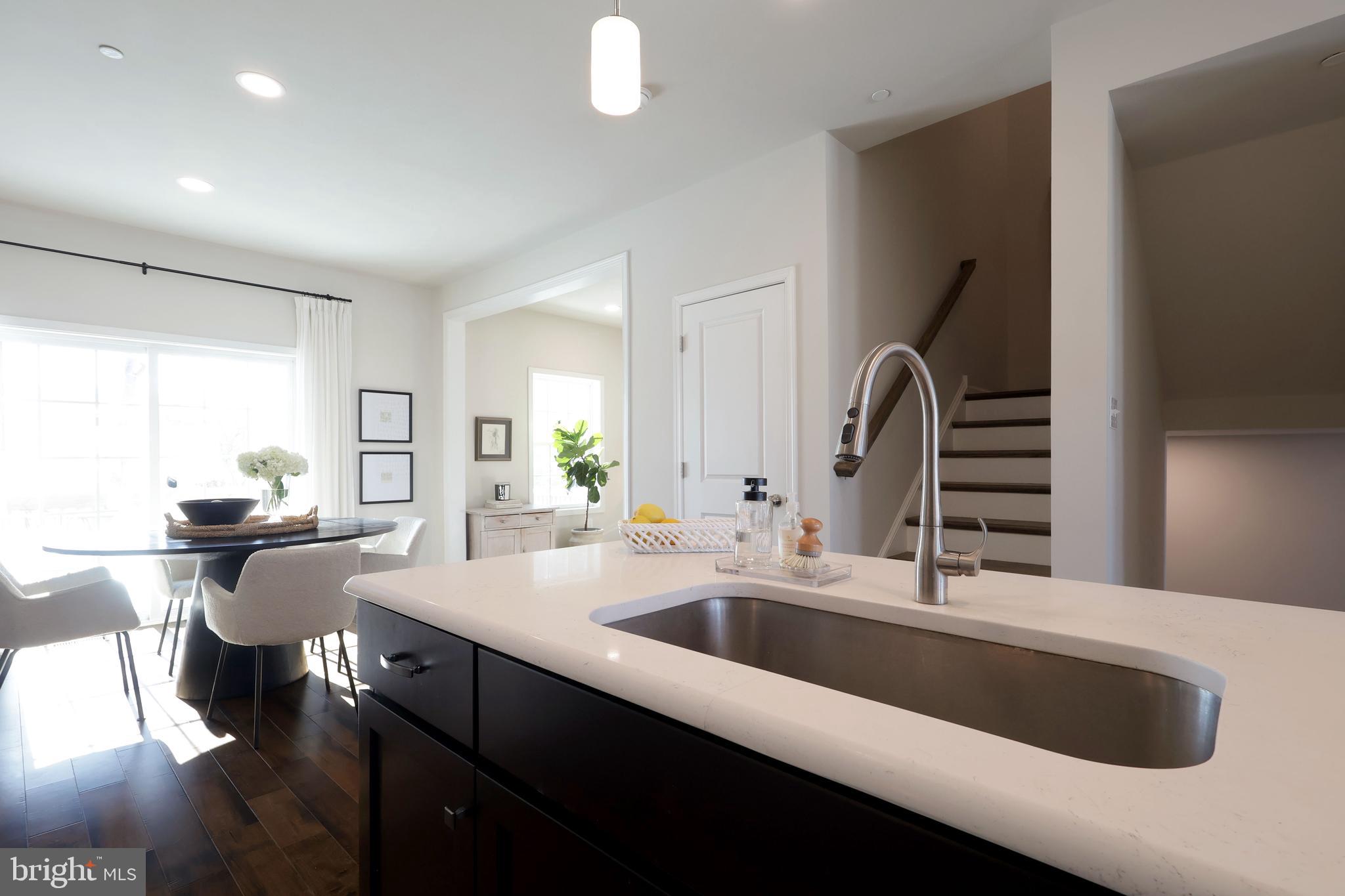 CANTERBURY RIDGE - Residential