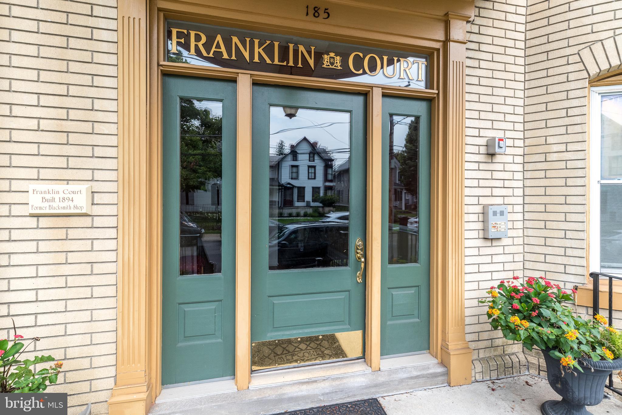 185 W COURT STREET 3
