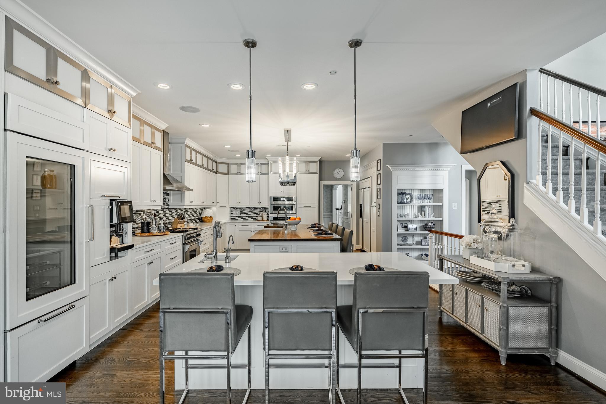 WHITEGATE - Residential