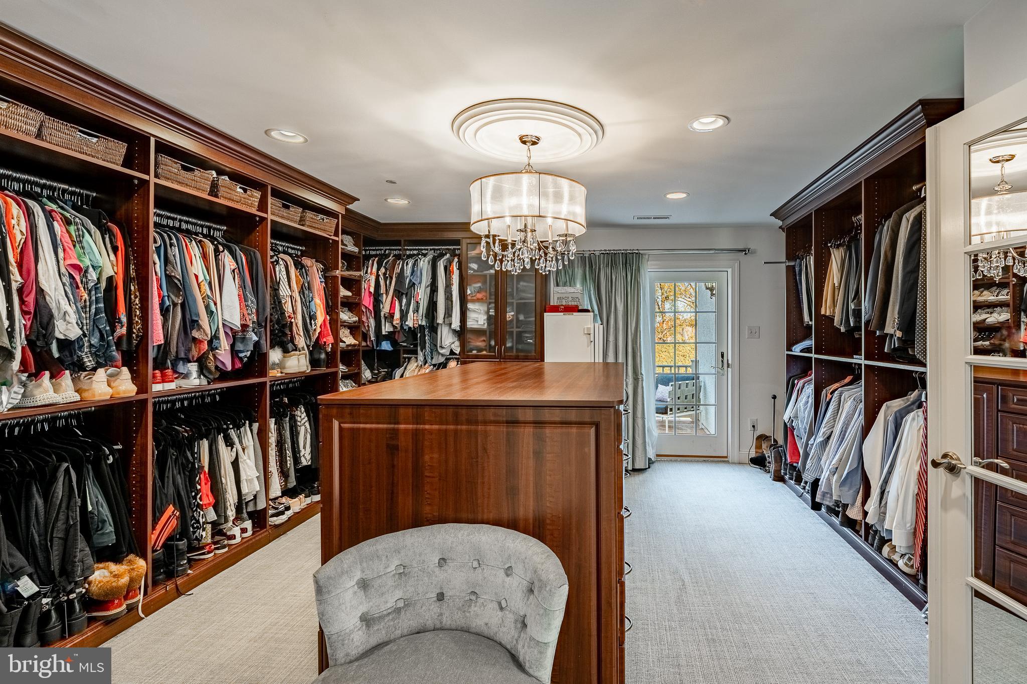 WHITEGATE - Residential