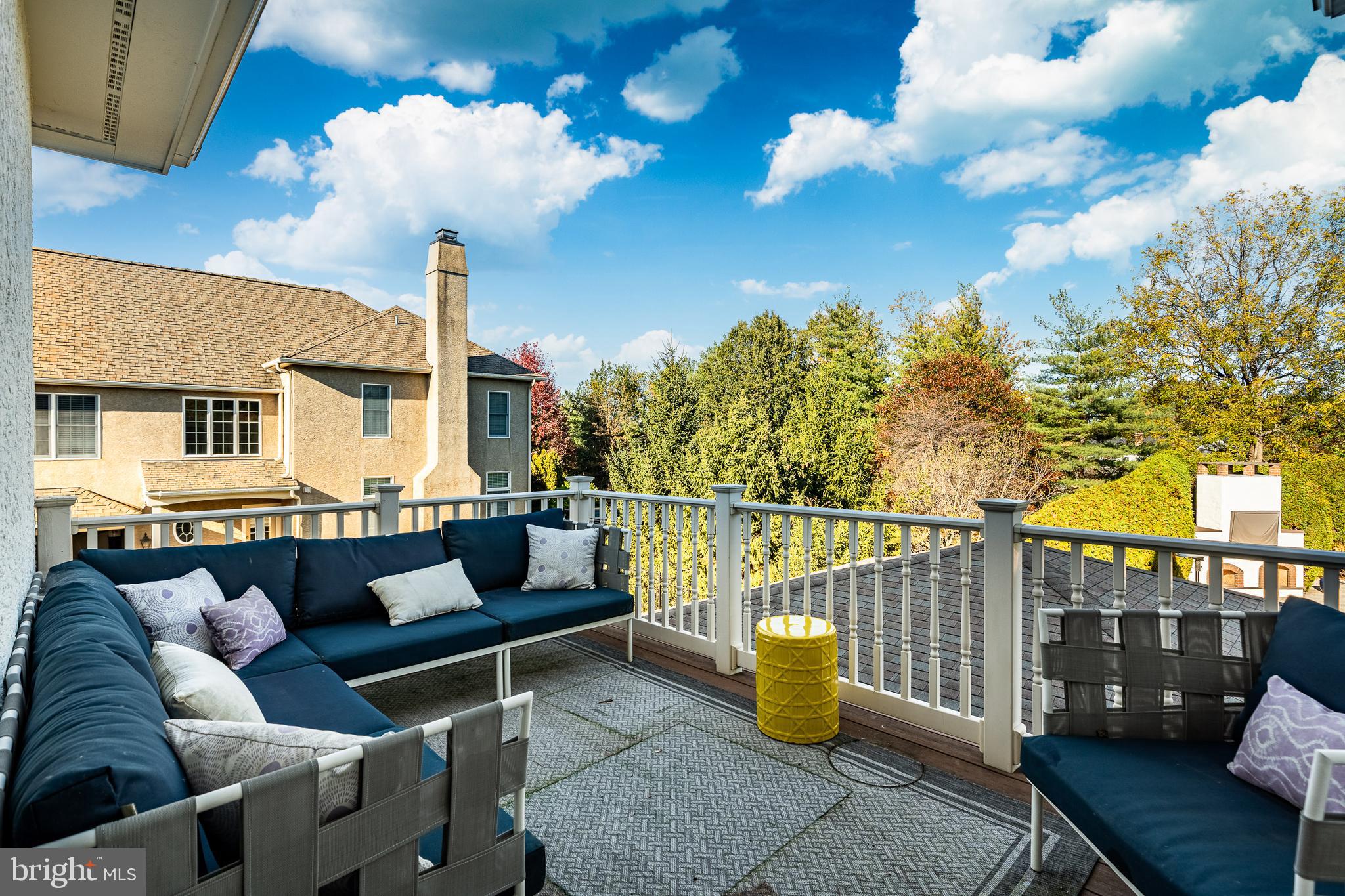 WHITEGATE - Residential