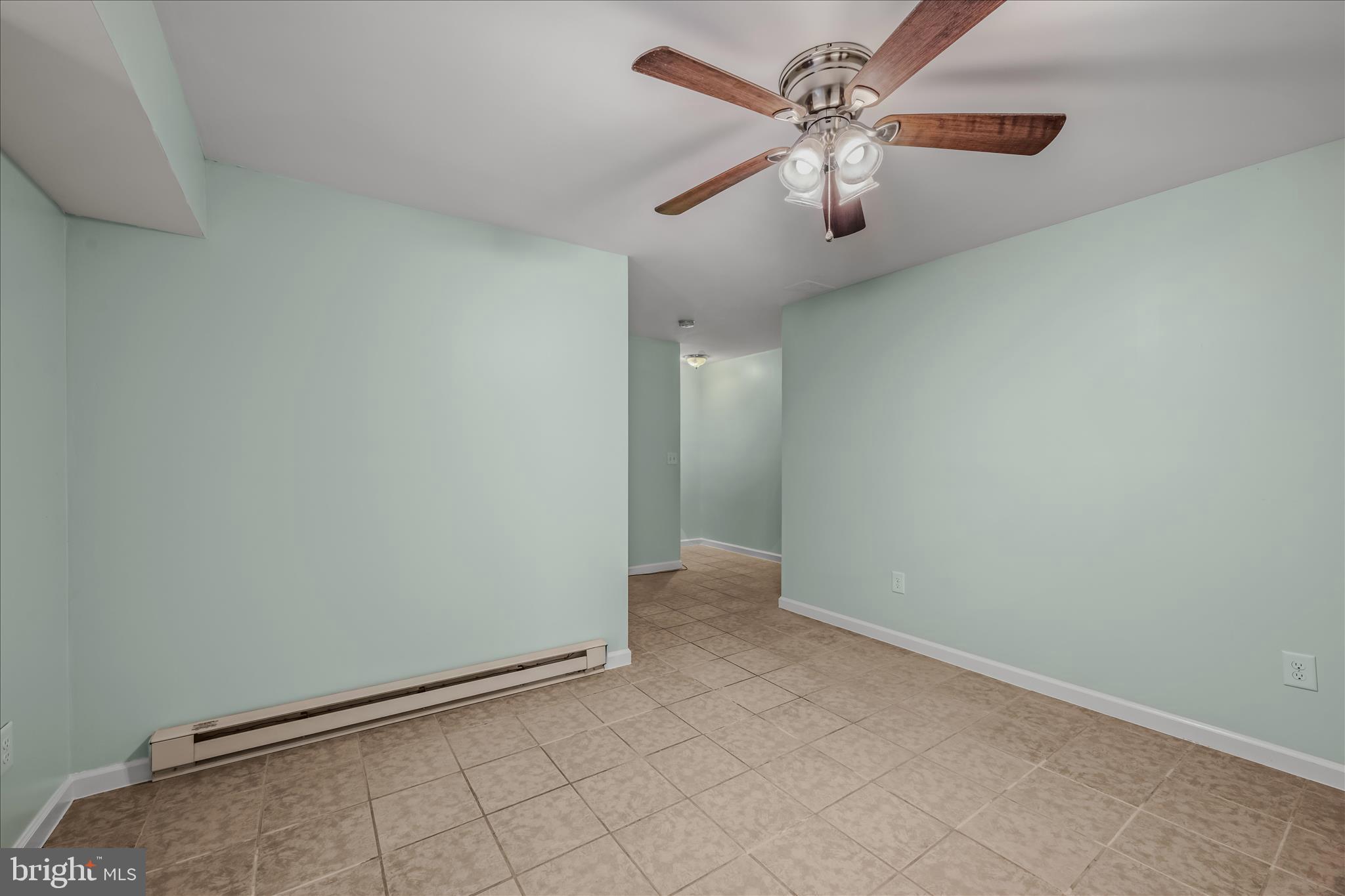 SUMMER HILL - Residential Lease