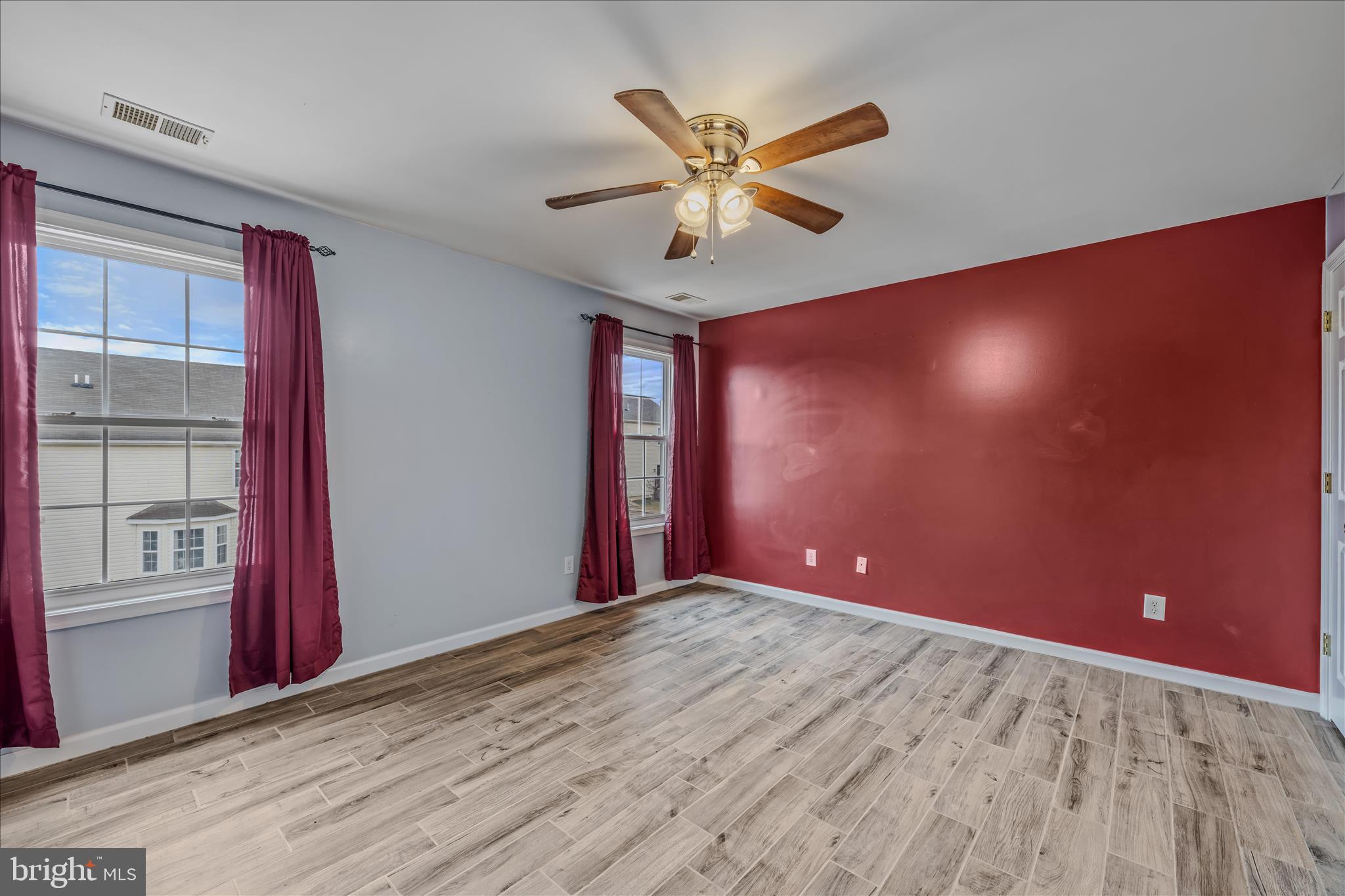 SUMMER HILL - Residential Lease