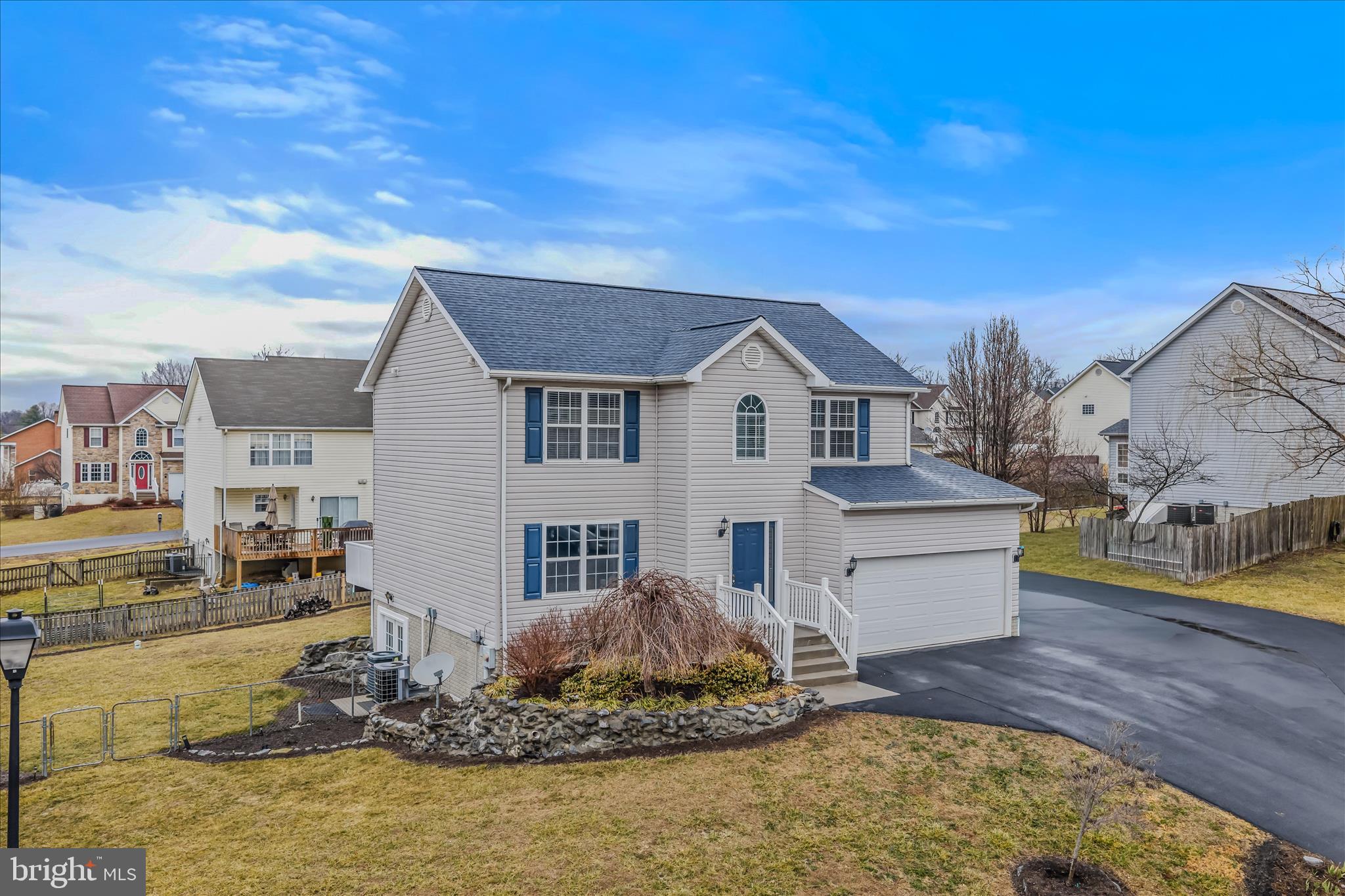 448 THAYERS GULL DRIVE