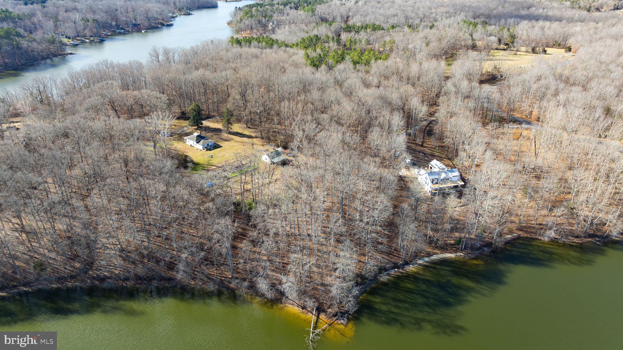 ESTATES AT TERRY'S RUN - Land