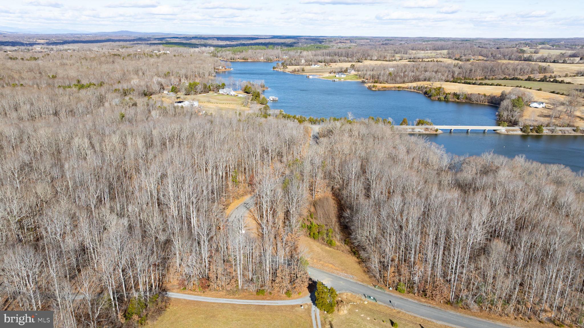 ESTATES AT TERRY'S RUN - Land