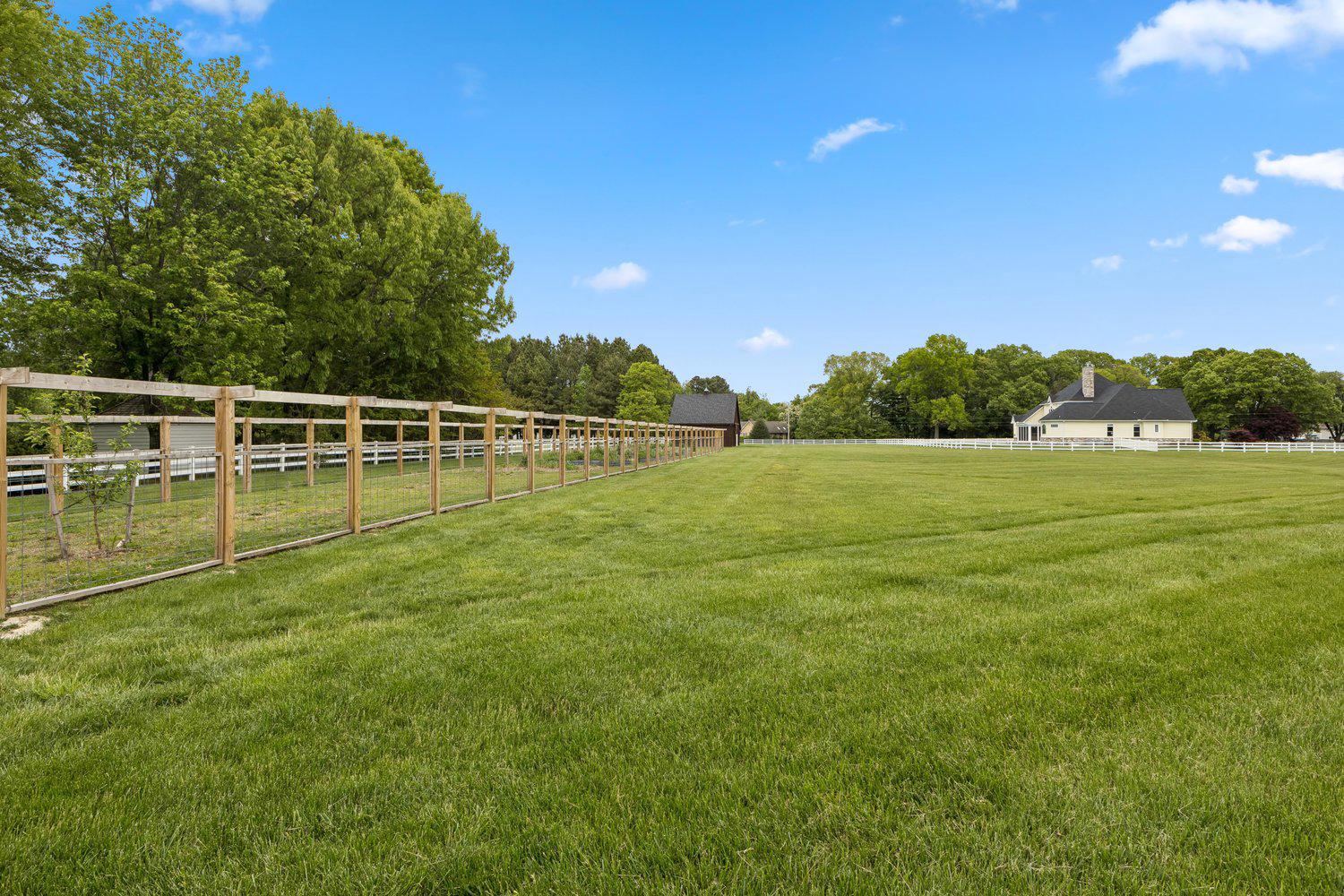 QUEEN ANNE'S ON THE WYE - Residential