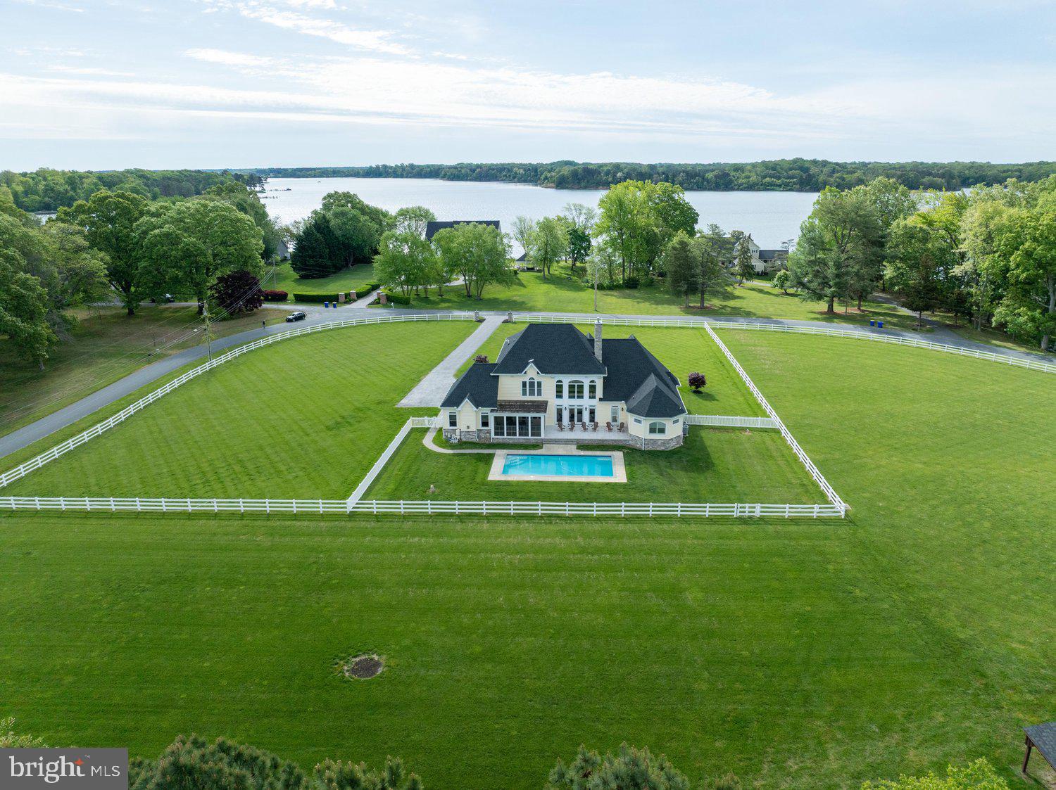 QUEEN ANNE'S ON THE WYE - Residential