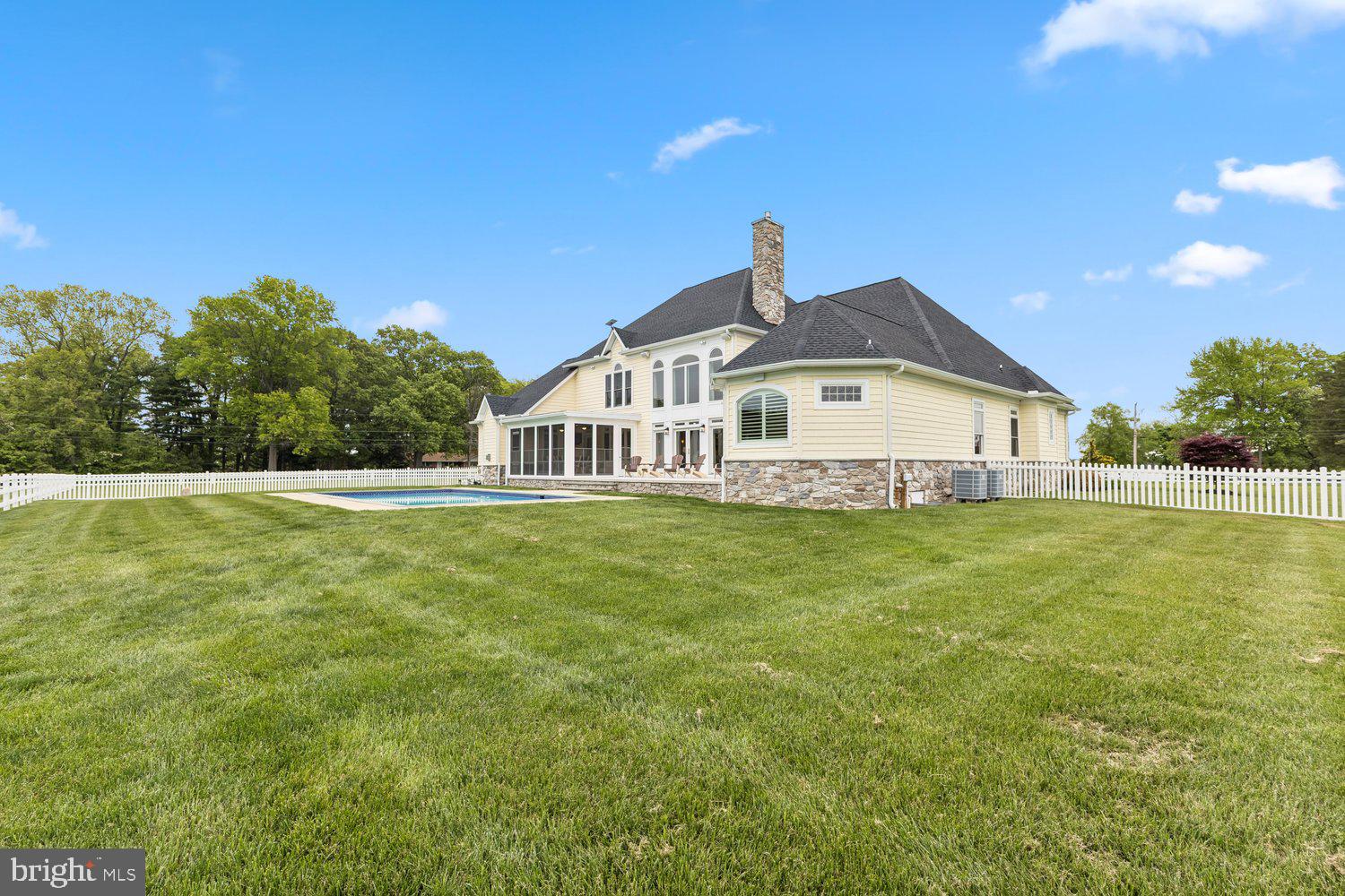 QUEEN ANNE'S ON THE WYE - Residential