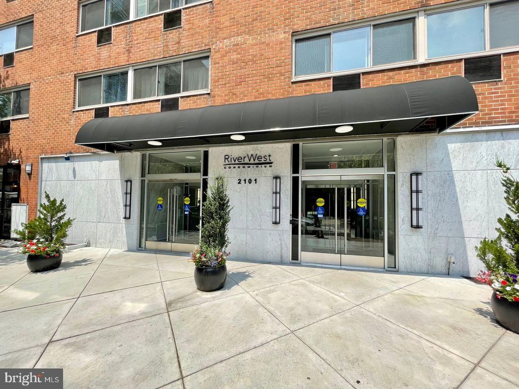 Photo of 2101 - 17 Chestnut Street #1419, PHILADELPHIA, PA 19103 (MLS # PAPH2561180)