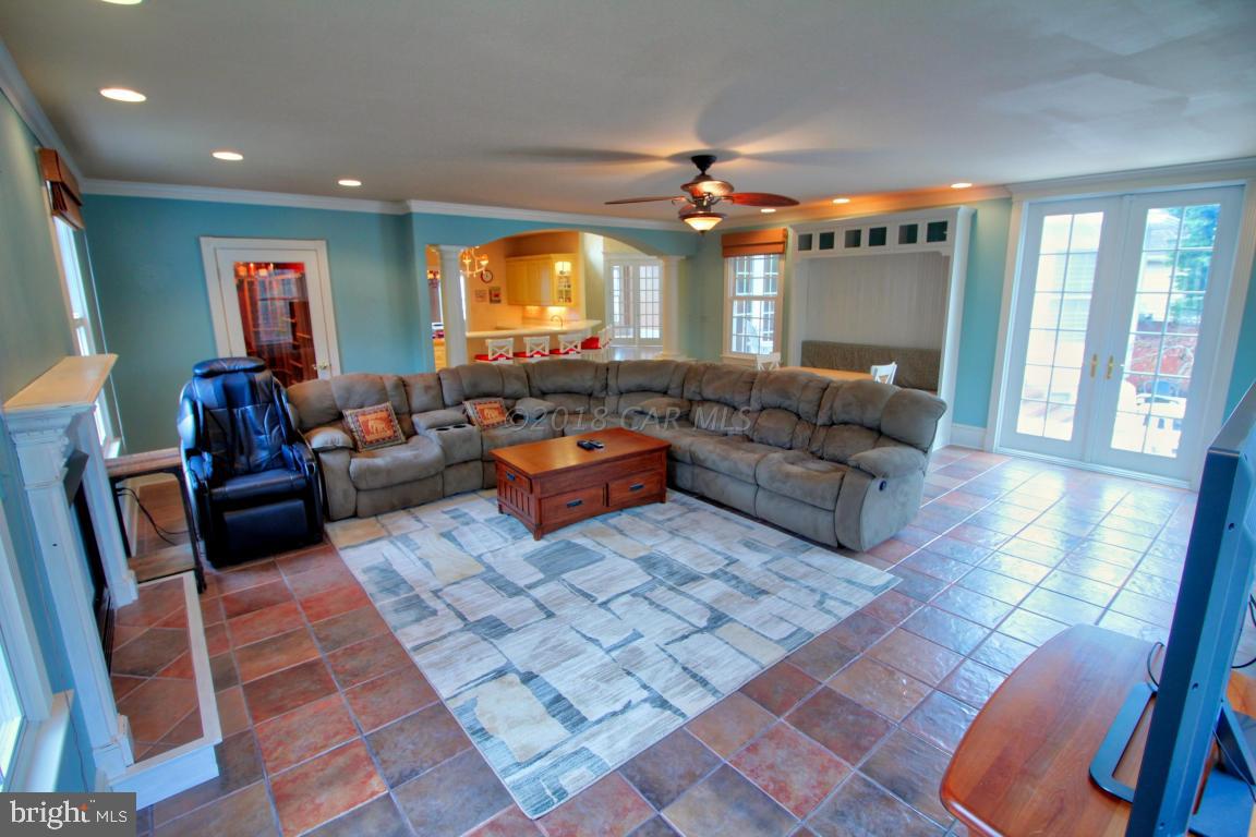 OCEAN REEF - Residential