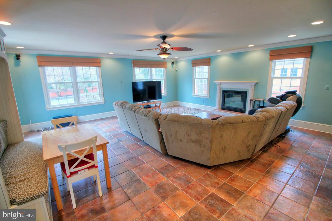 OCEAN REEF - Residential