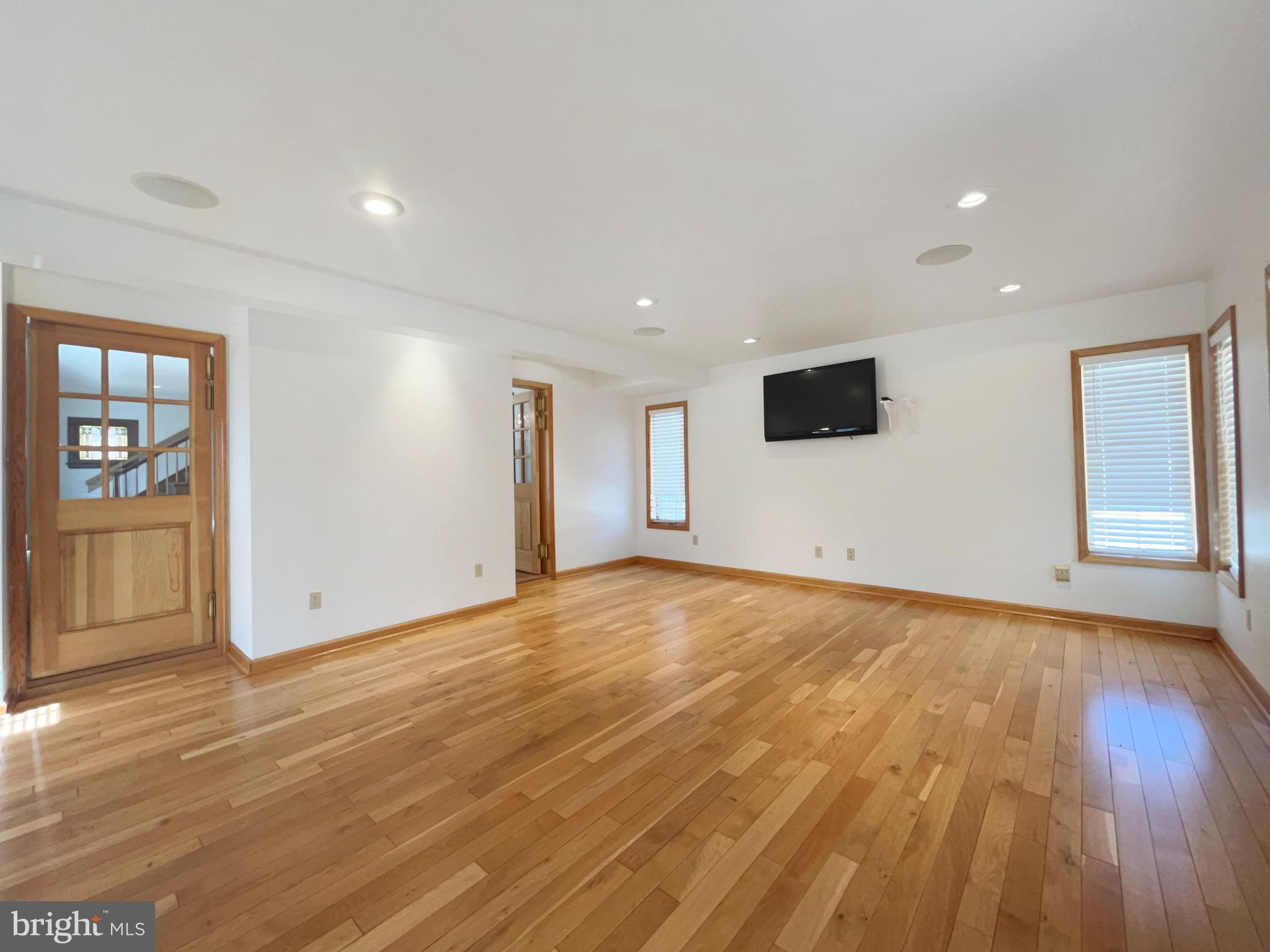 794 CLAREMONT AVENUE