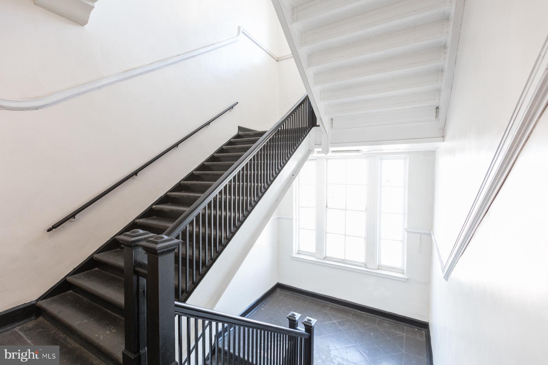 FISHTOWN - Residential Lease