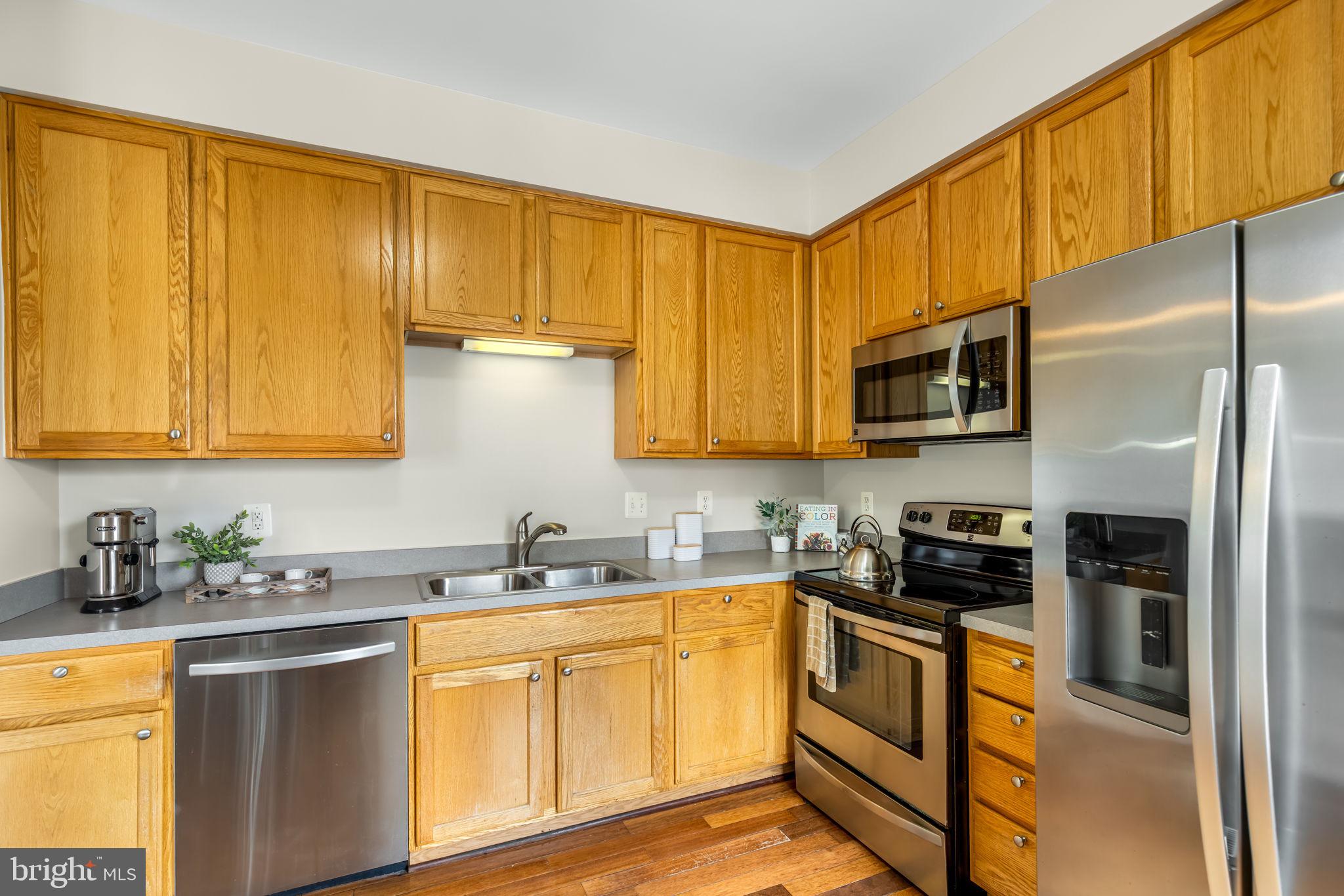 LANSDOWNE - Residential