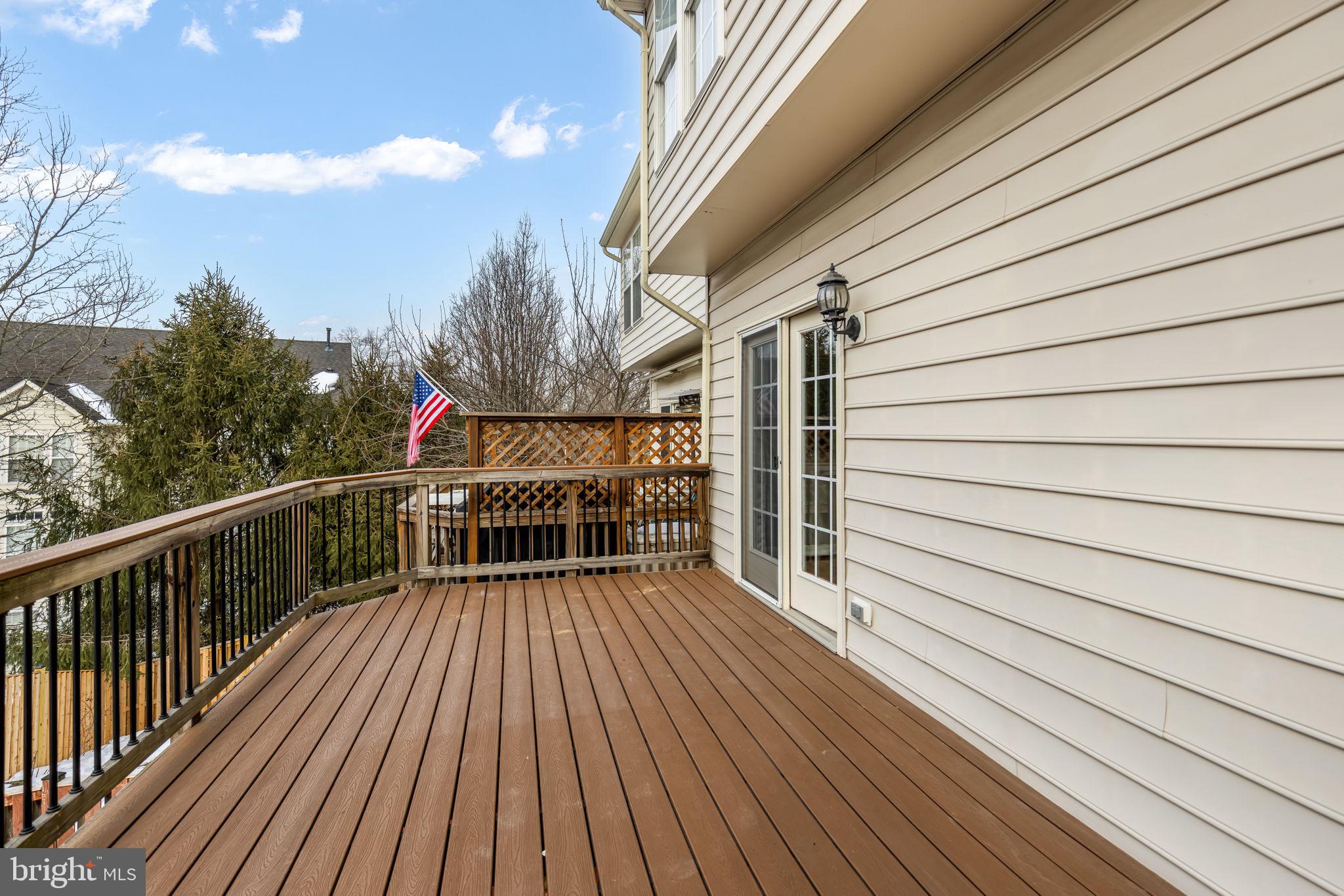 LANSDOWNE - Residential