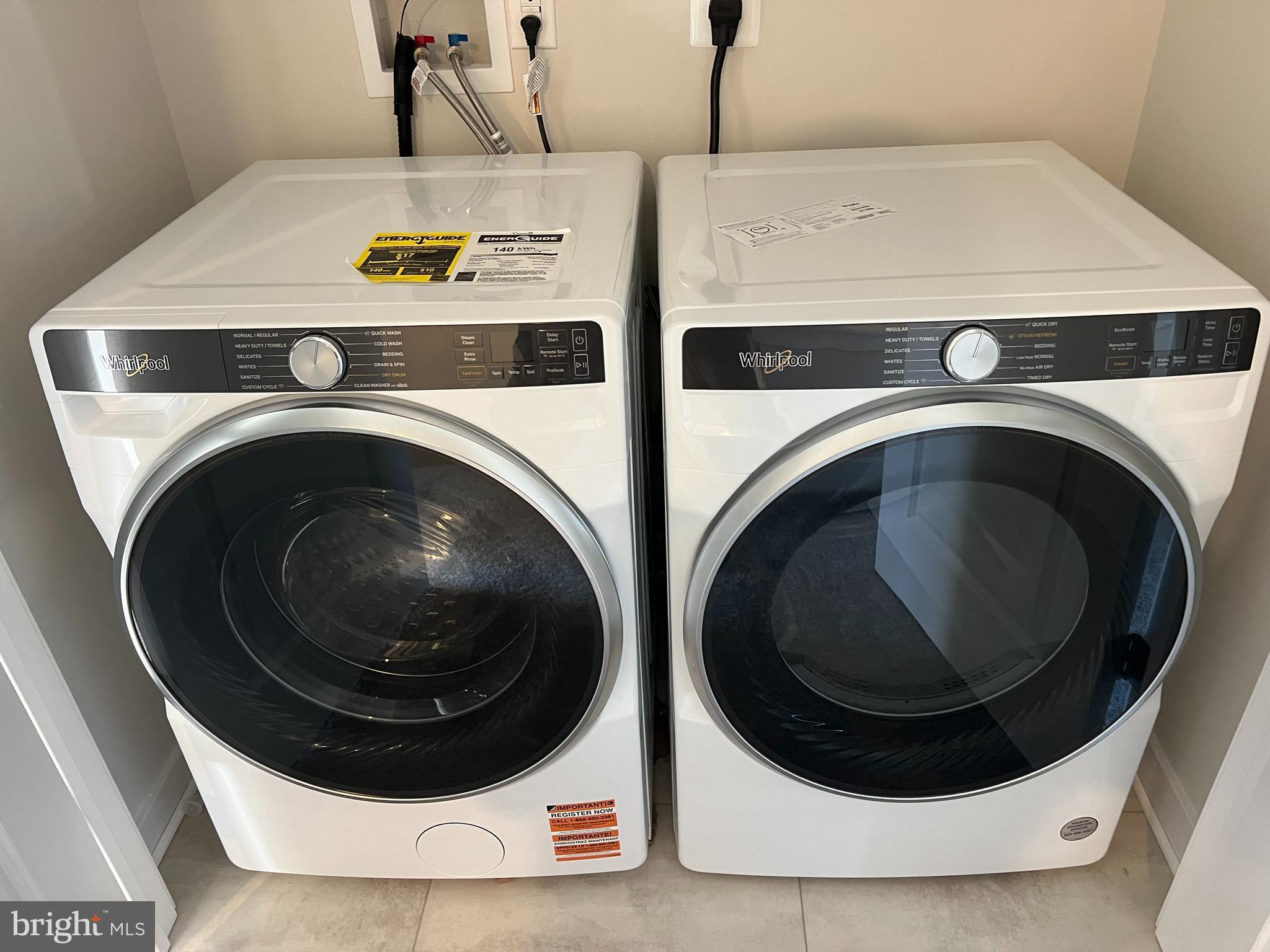 RIVER POINTE - Residential Lease