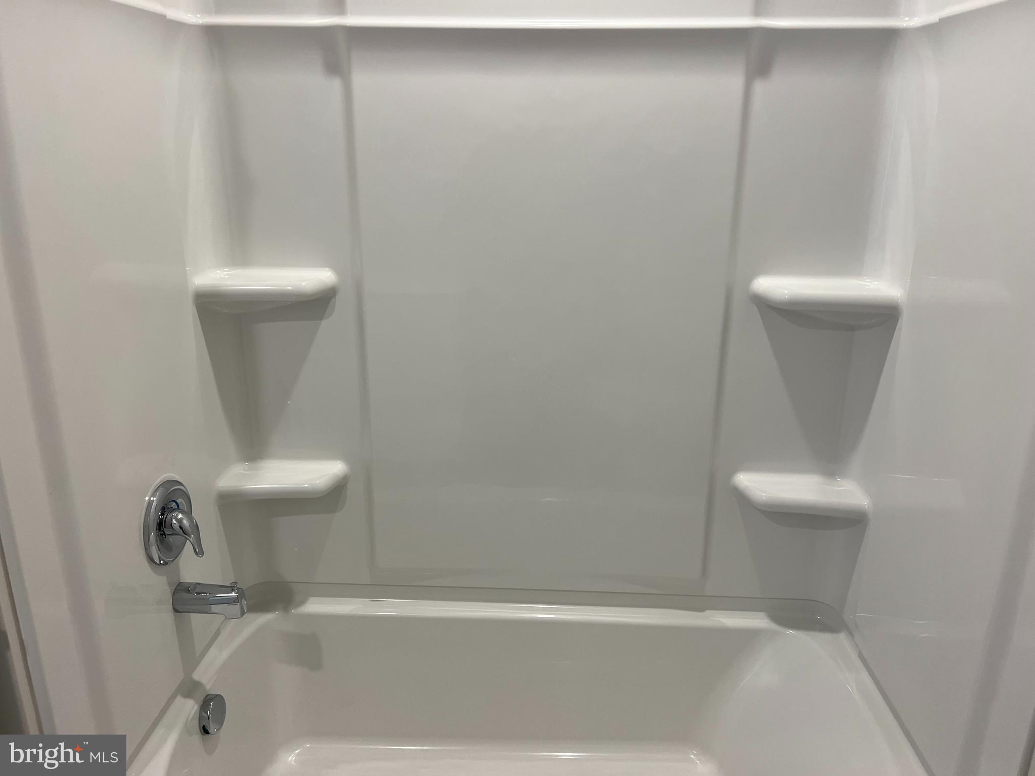 RIVER POINTE - Residential Lease