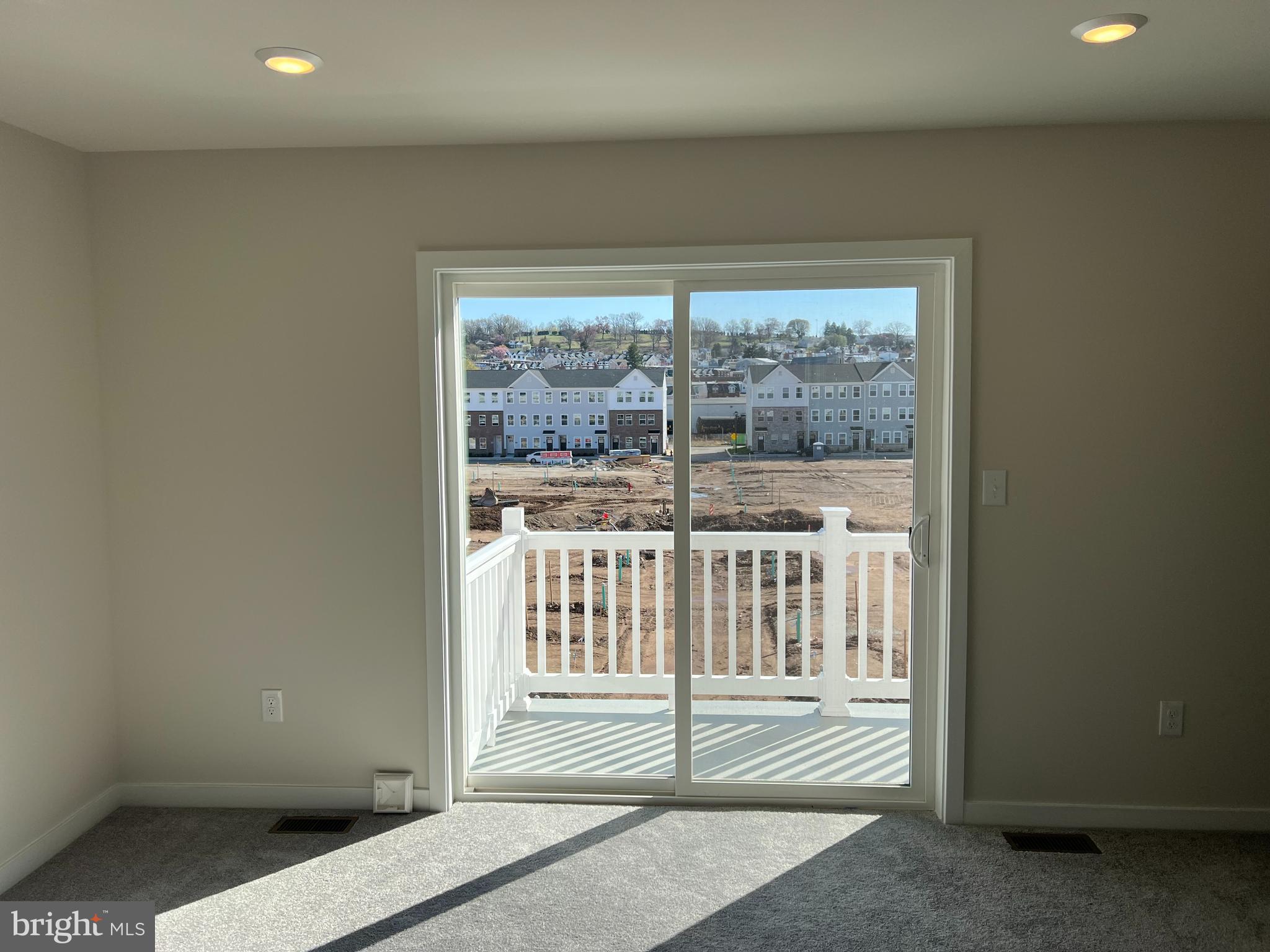 RIVER POINTE - Residential Lease