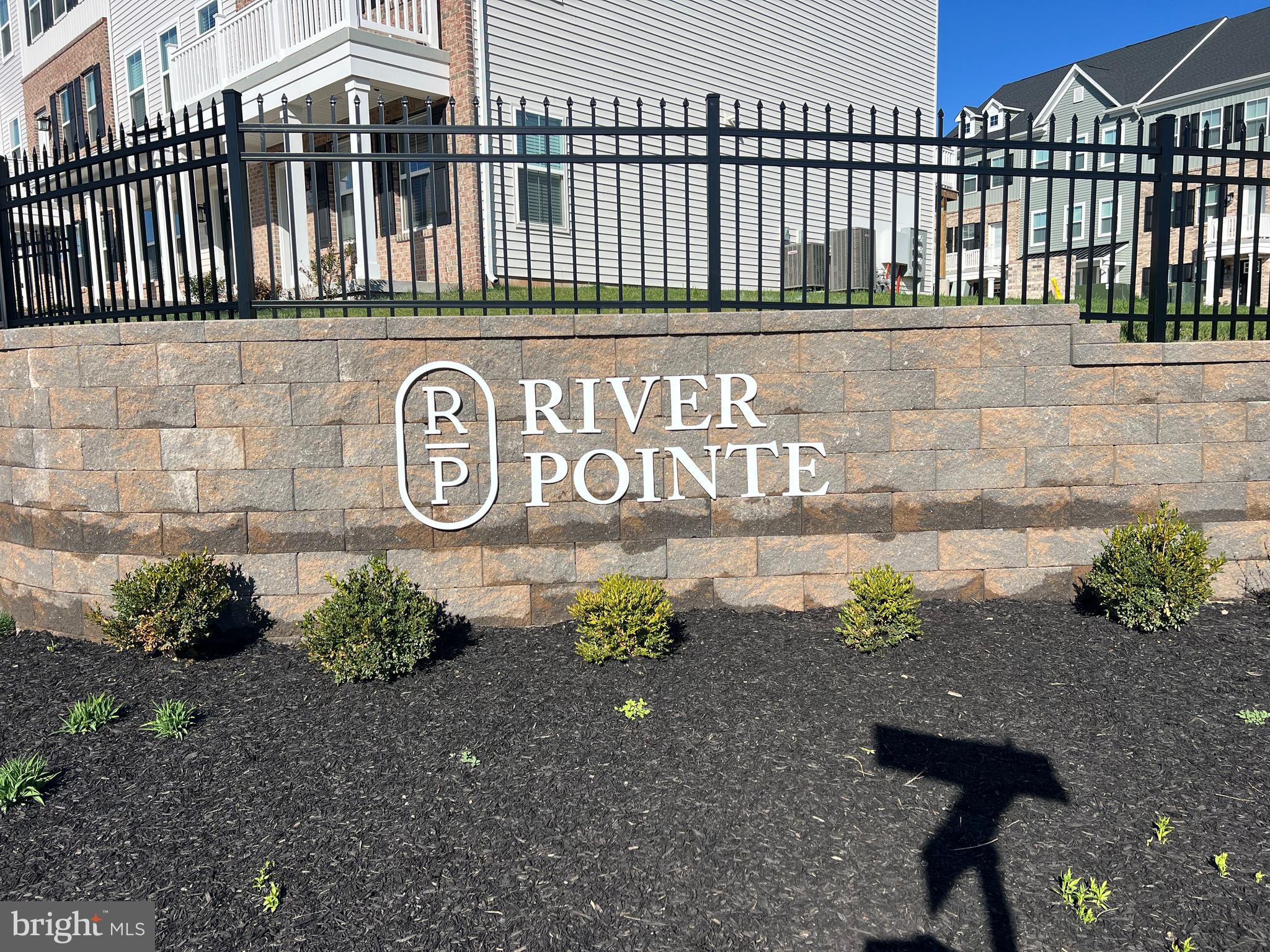 RIVER POINTE - Residential Lease