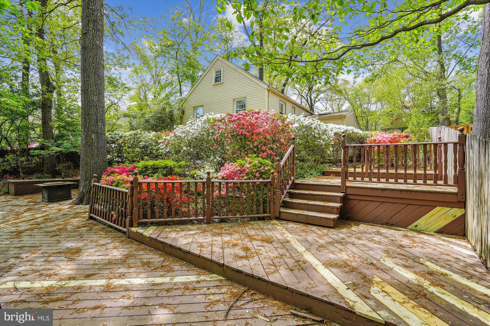 HOLMES RUN ACRES - Residential Lease