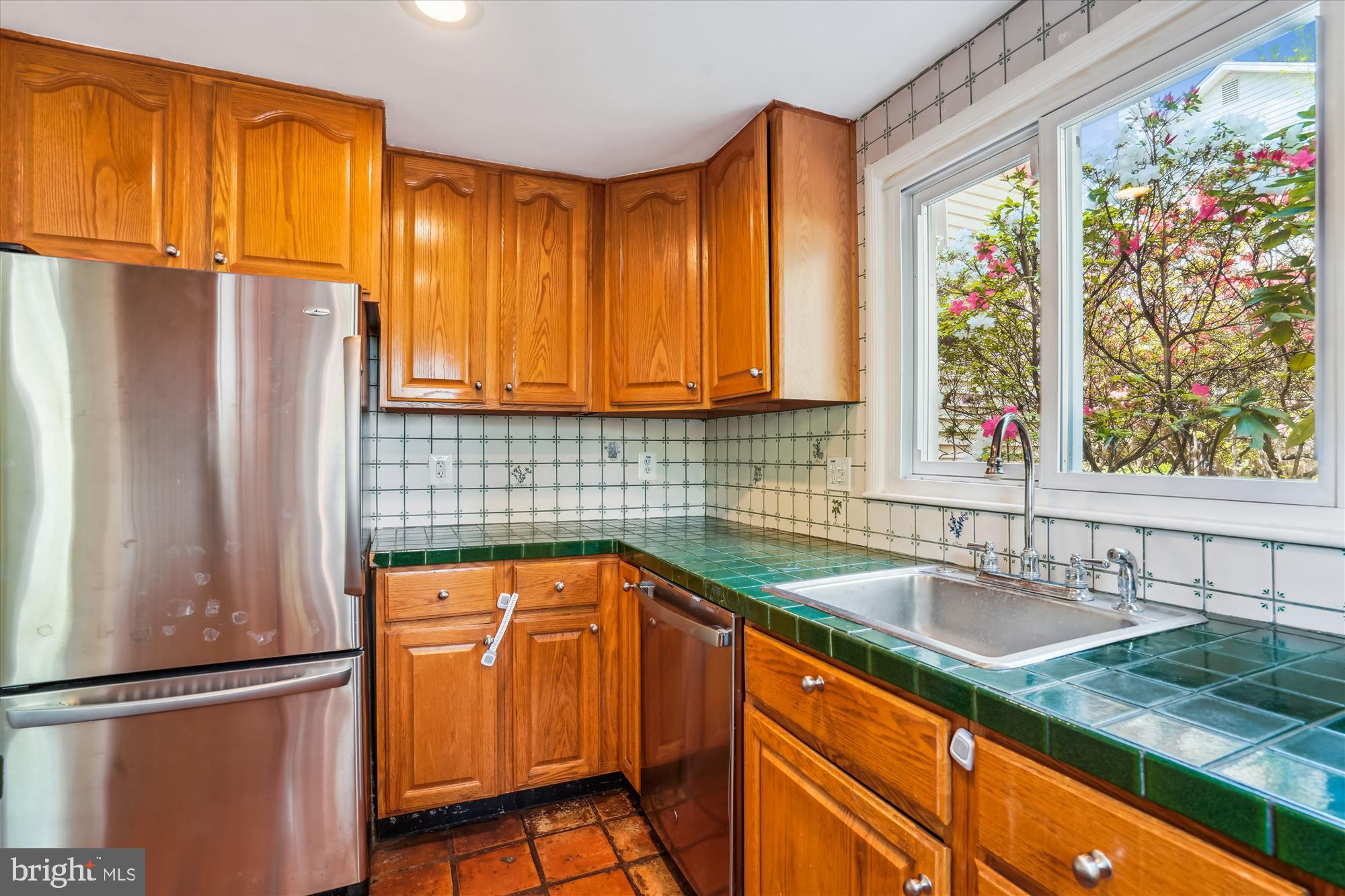 HOLMES RUN ACRES - Residential Lease