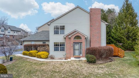 127 RIVER BEND PARK LANCASTER PA 17602