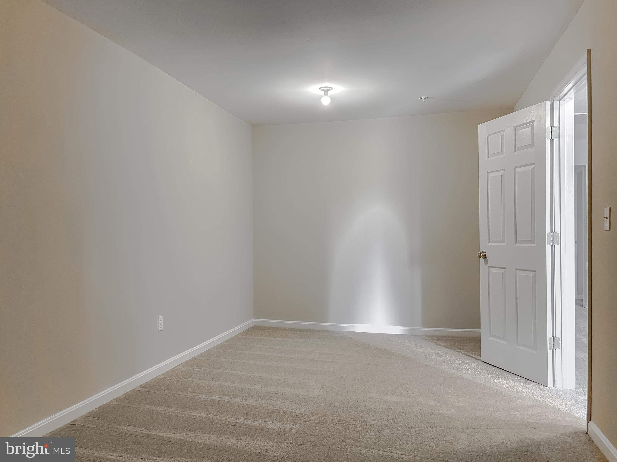 WINDWARD HARBOUR AT SOLOMONS - Residential