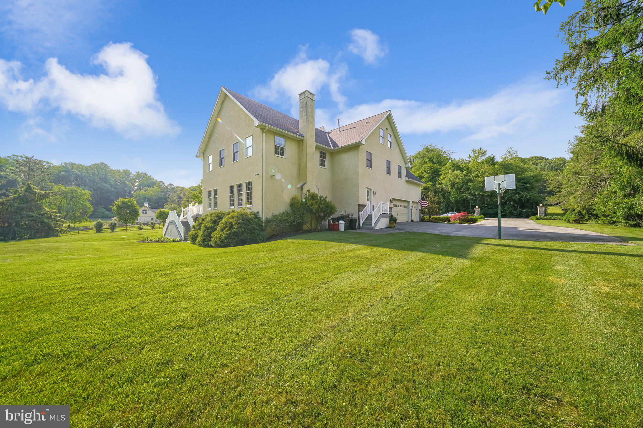 RAINTREE - Residential