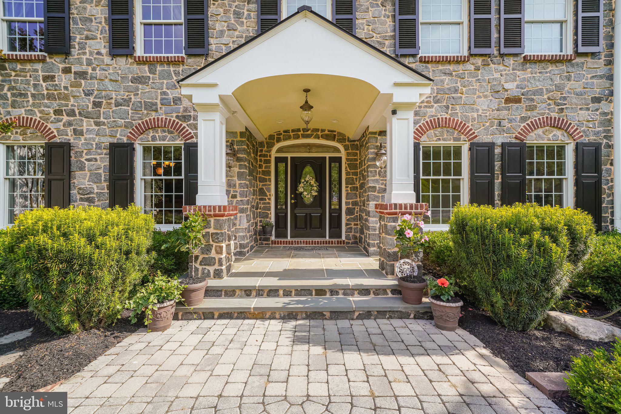 RAINTREE - Residential