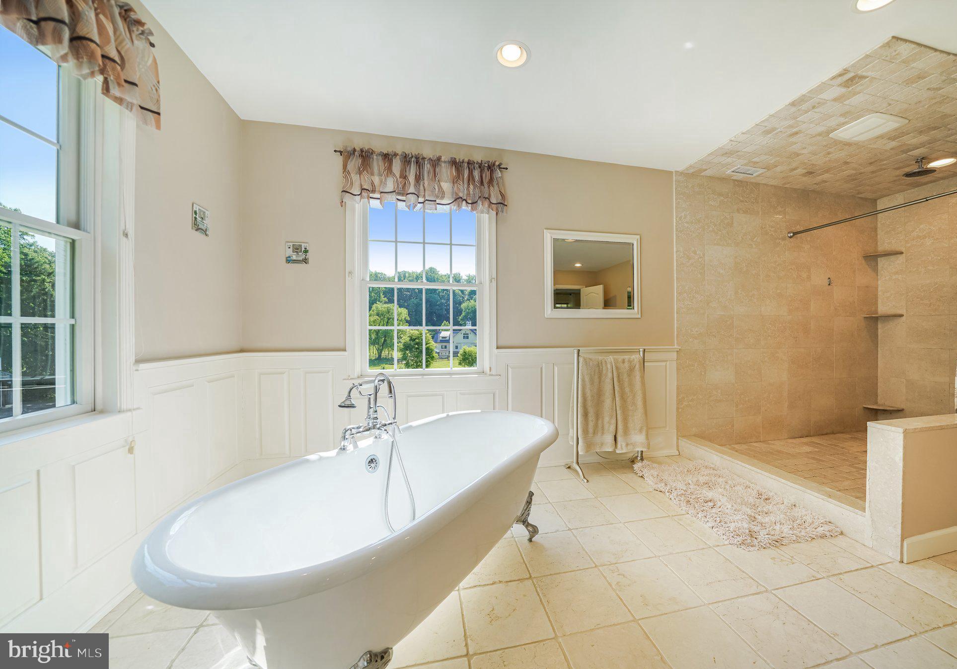 RAINTREE - Residential