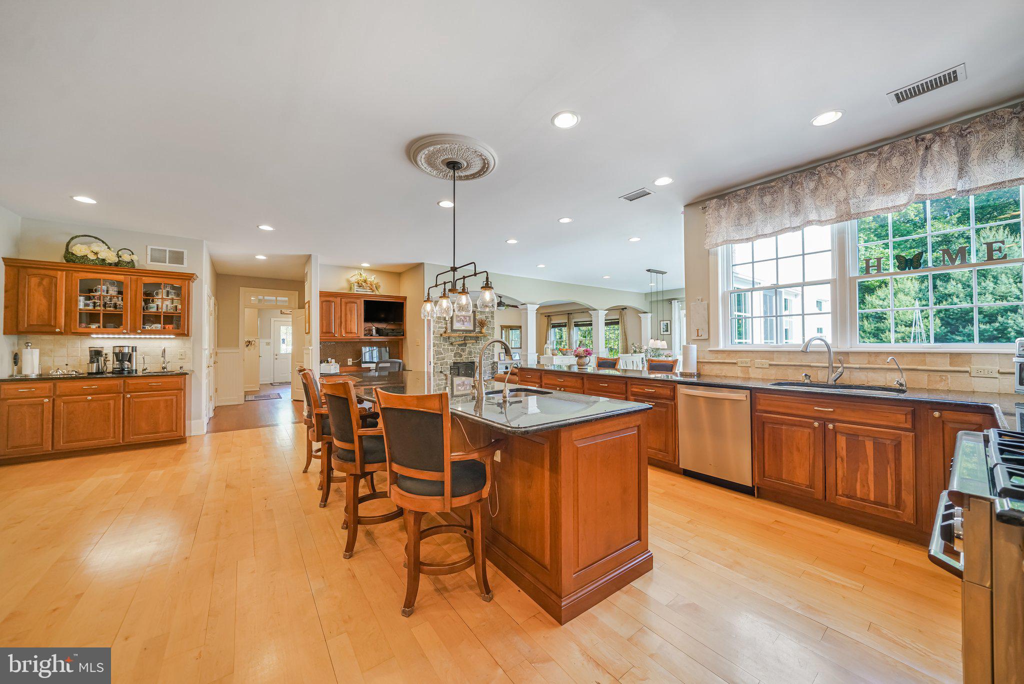 RAINTREE - Residential