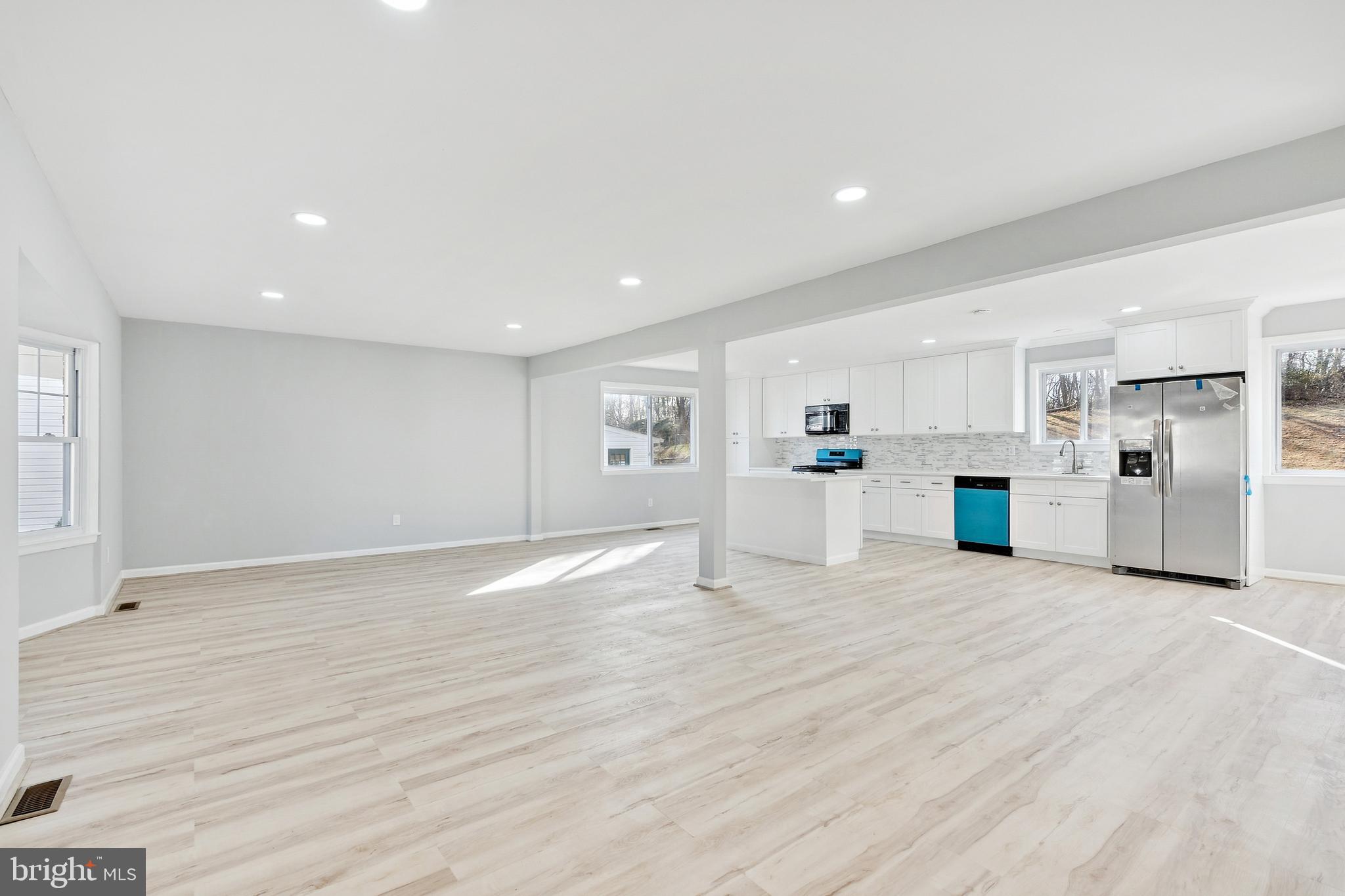 213 SWEDES RUN DRIVE