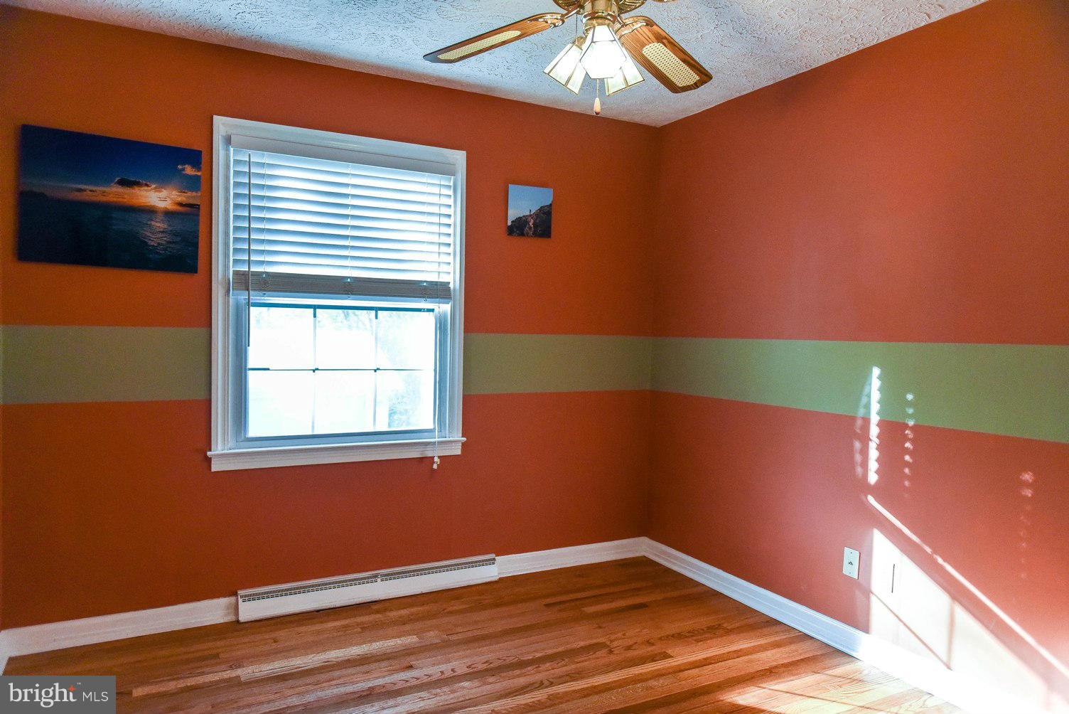 TOWN CREEK - Residential Lease