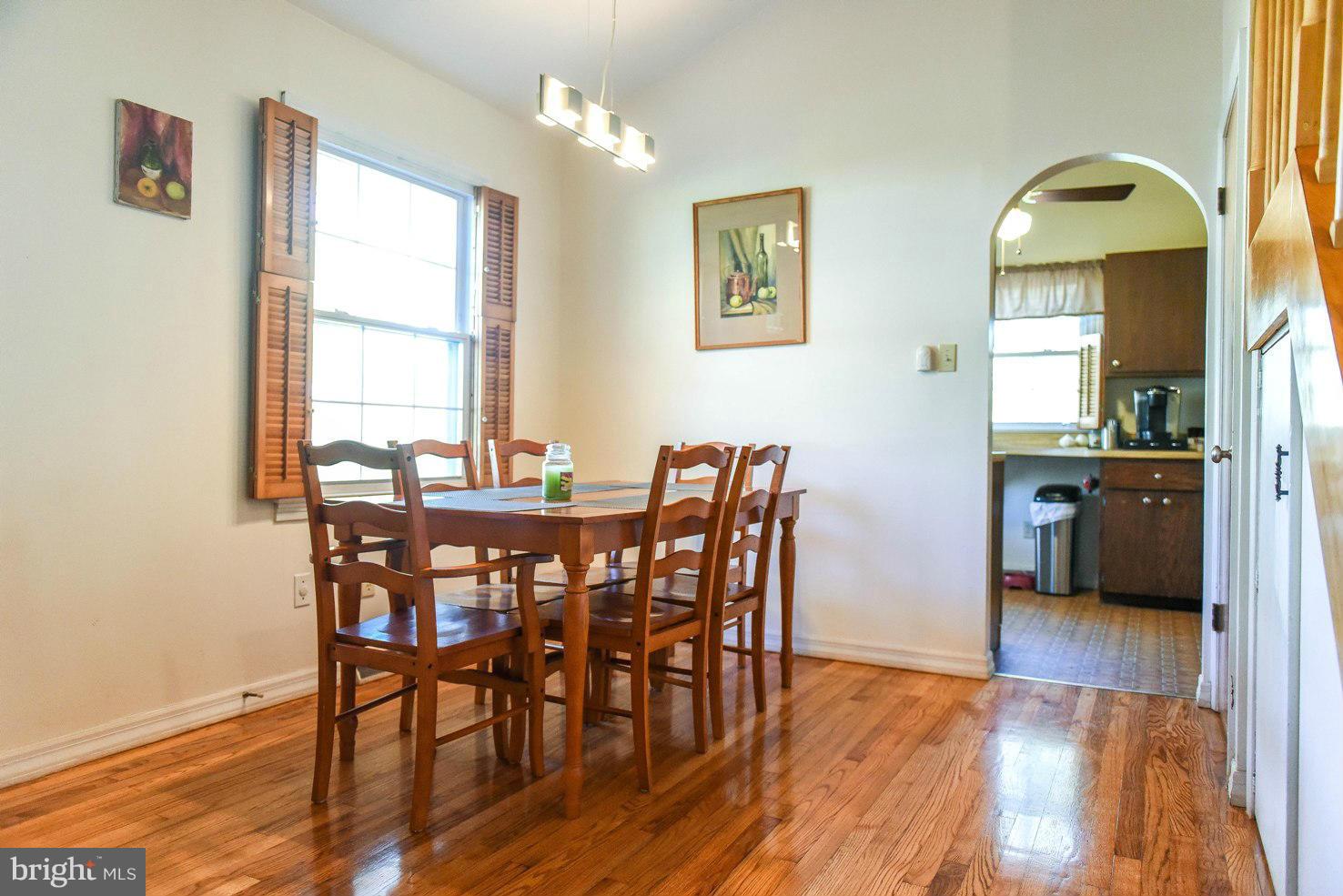 TOWN CREEK - Residential Lease