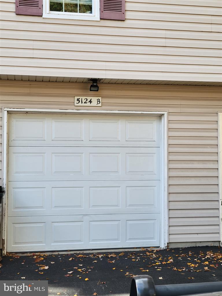 ST CHARLES BANNISTER - Residential Lease