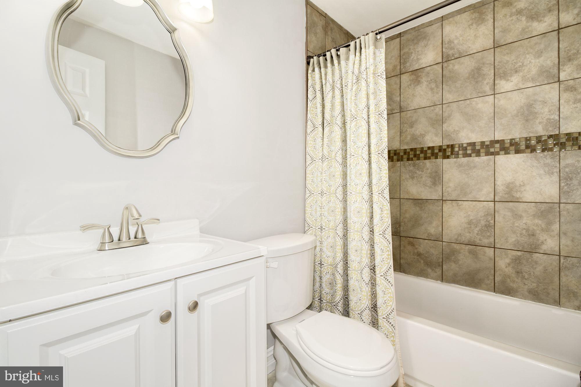 STEDWICK TOWNHOUSES - Residential