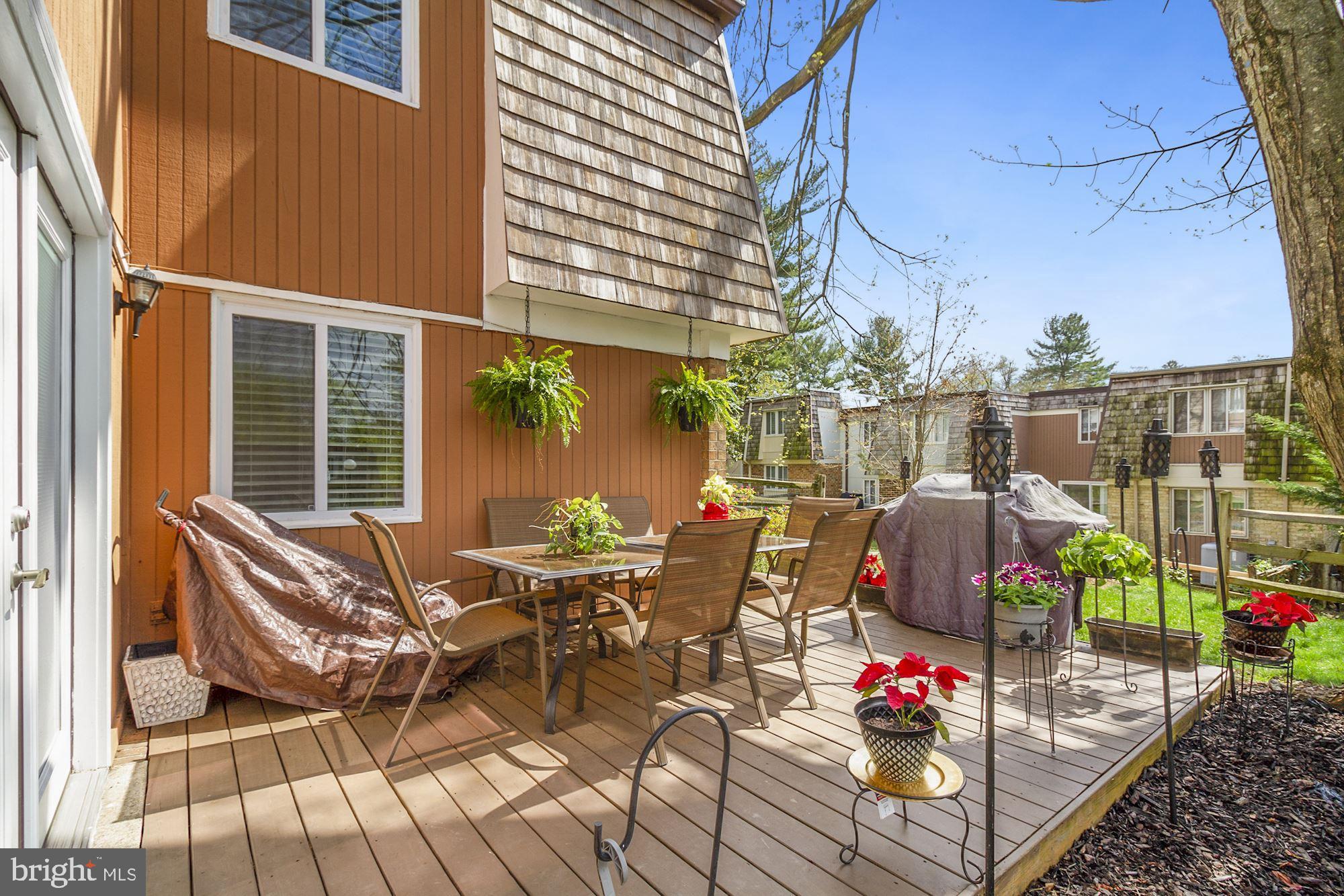 STEDWICK TOWNHOUSES - Residential