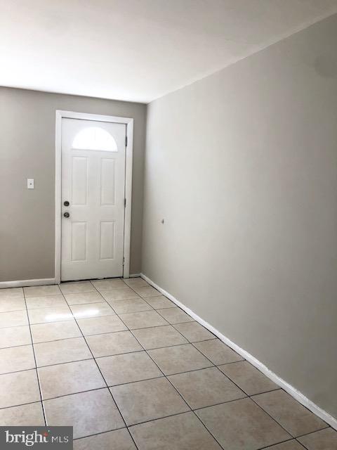 LAKELAND - Residential Lease